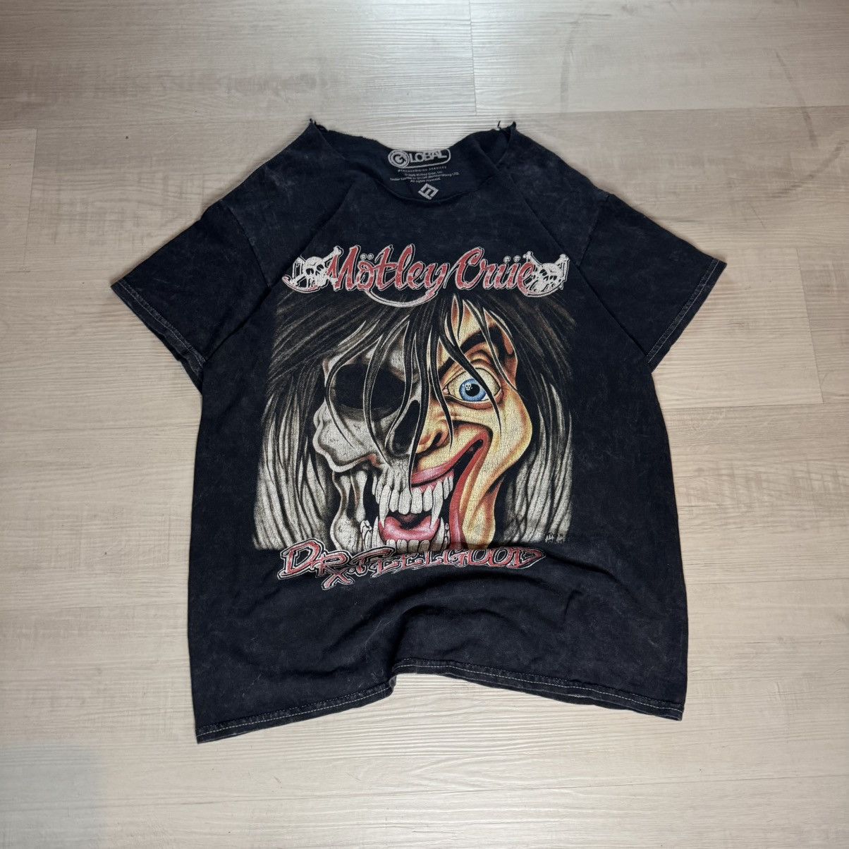 Vintage 2000s Motley Crue Dr Feelgood Rock T Shirt Size S / US 4 / IT 40 - 2 Thumbnail