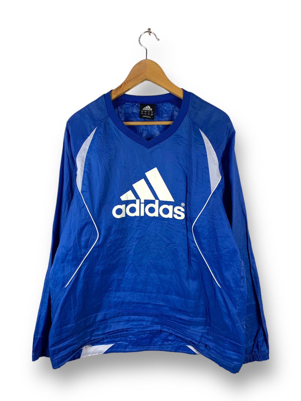 Adidas Steals! Vintage Adidas Biglogo Pullover Light Windbreaker Size US S / EU 44-46 / 1 - 1 Thumbnail