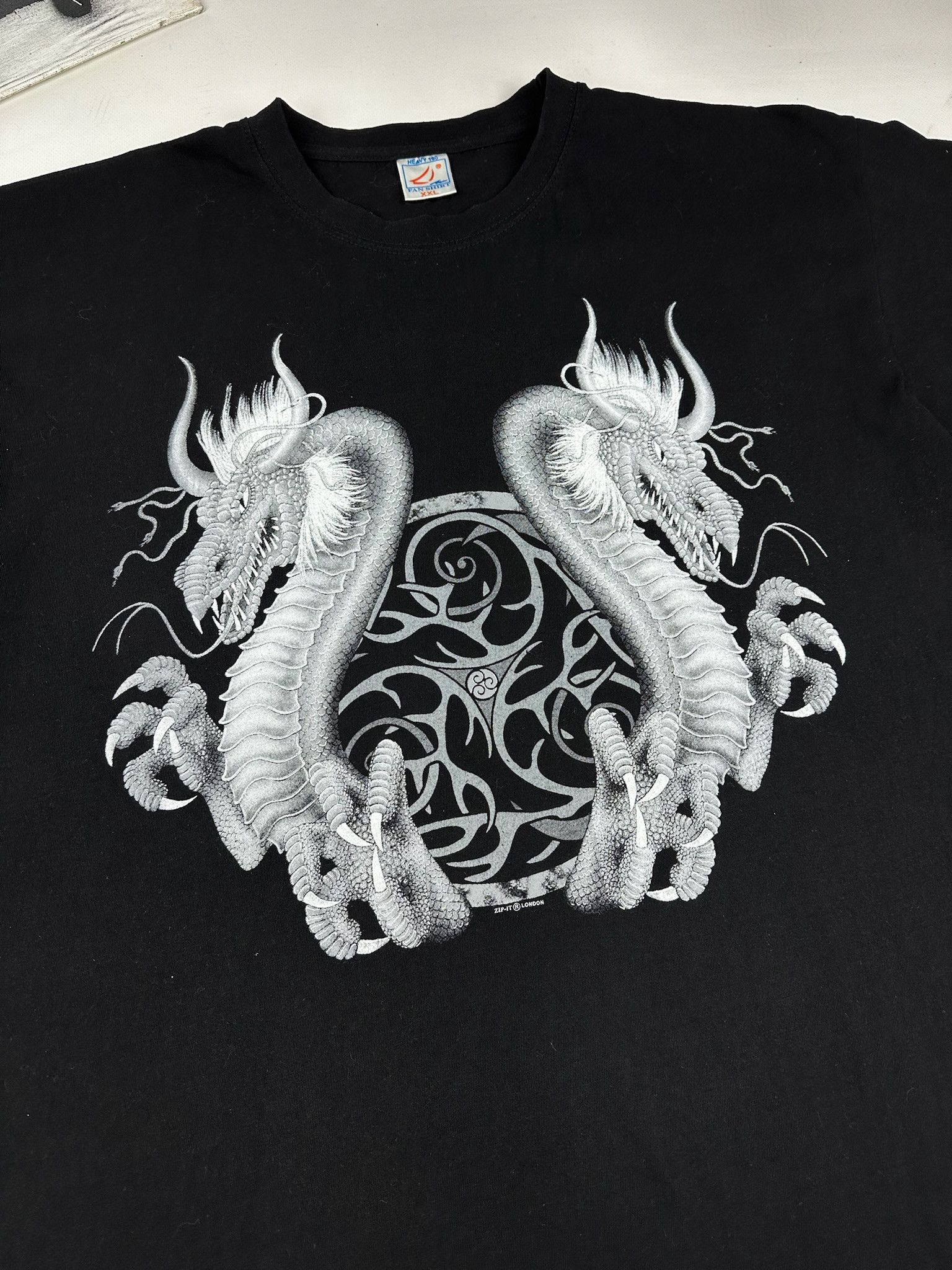 Vintage Vintage 90s dragon tribal tee rave techno metal y2k Size US XL / EU 56 / 4 - 2 Thumbnail