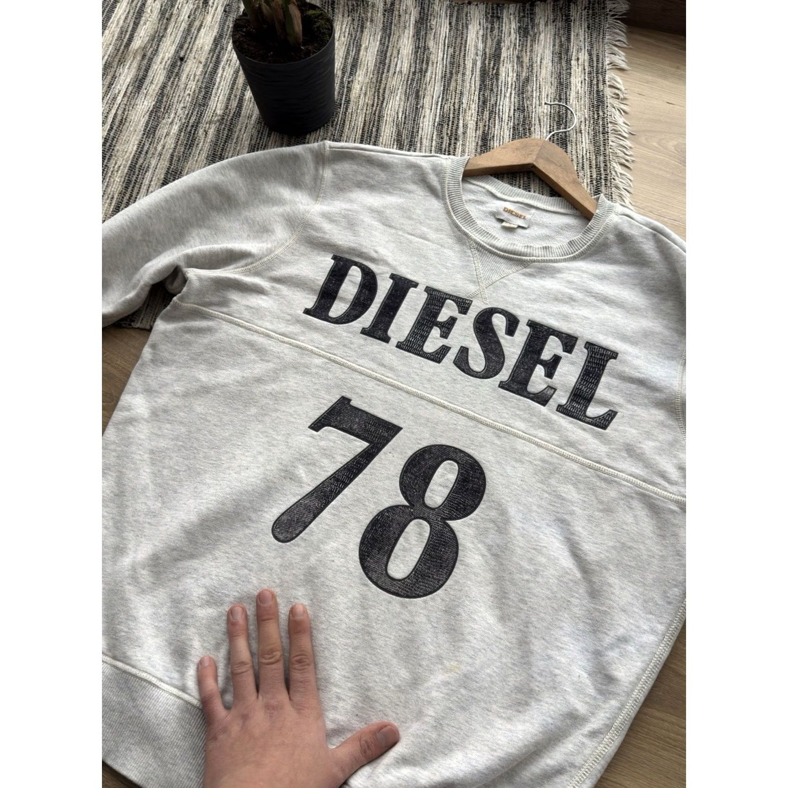 Diesel VINTAGE Diesel Big Logo Y2K Style Gray Sweatshirt Men XL Shirt Size US XL / EU 56 / 4 - 4 Thumbnail
