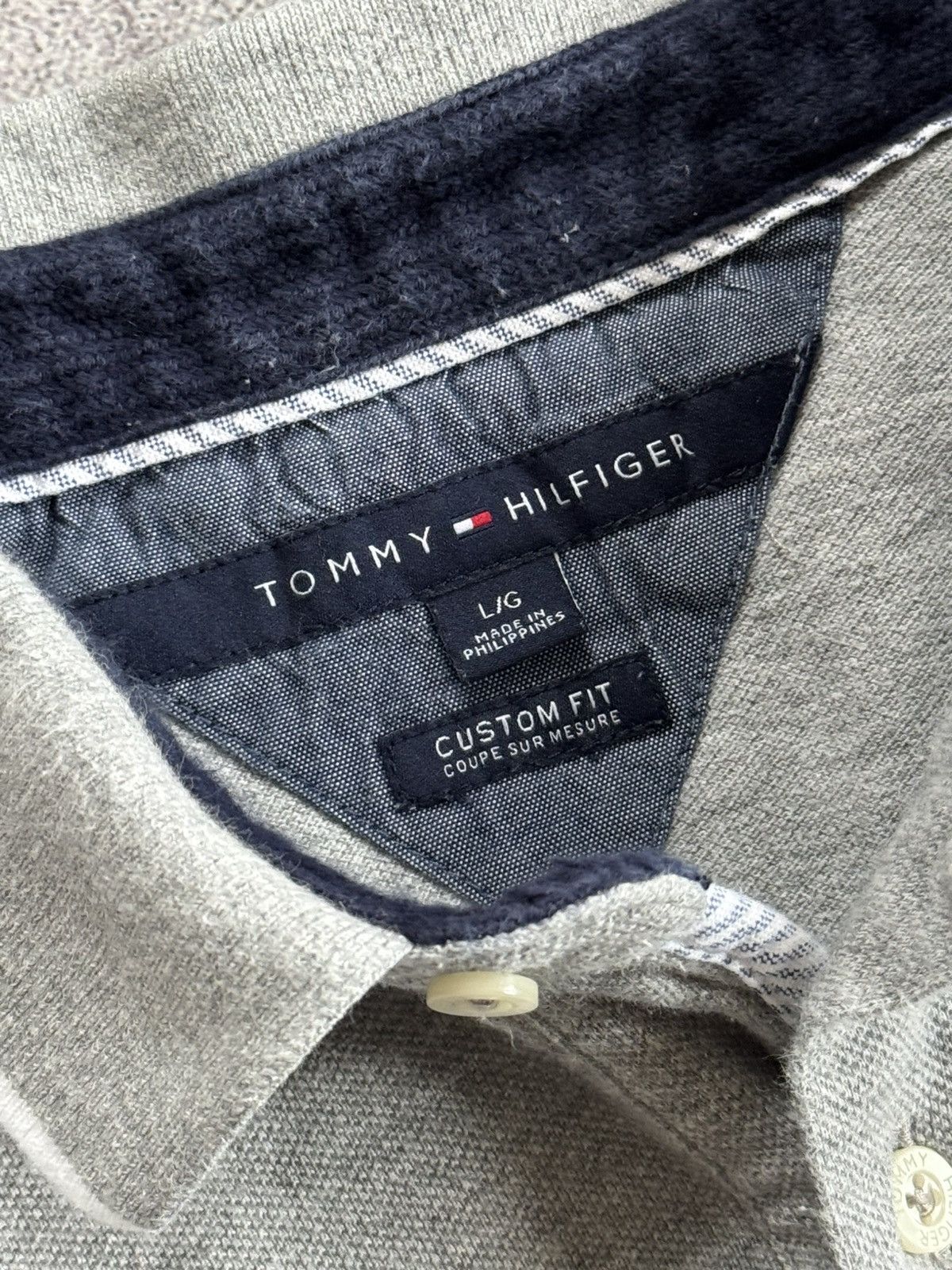 Tommy Hilfiger × Vintage Tommy Hilfiger L big logo polo tee T-shirt jersey rugby Size US L / EU 52-54 / 3 - 10 Thumbnail