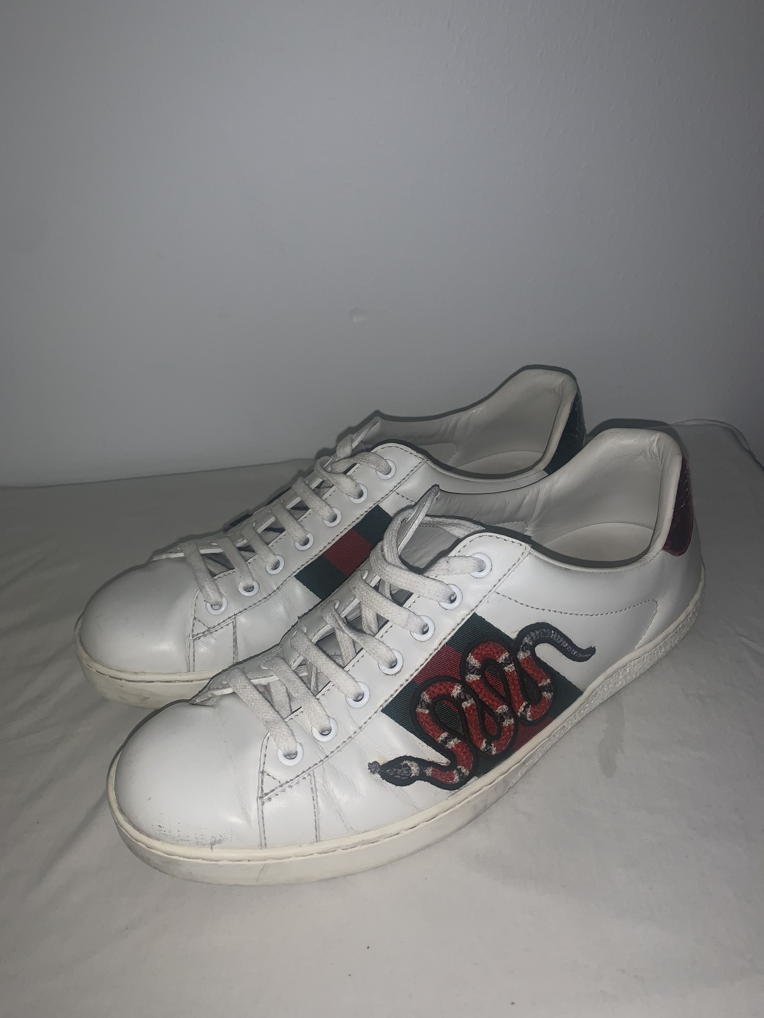 Gucci Gucci Ace Watersnake-Trimmed Appliquéd Leather Sneakers Size US 8 / EU 41 - 1 Thumbnail