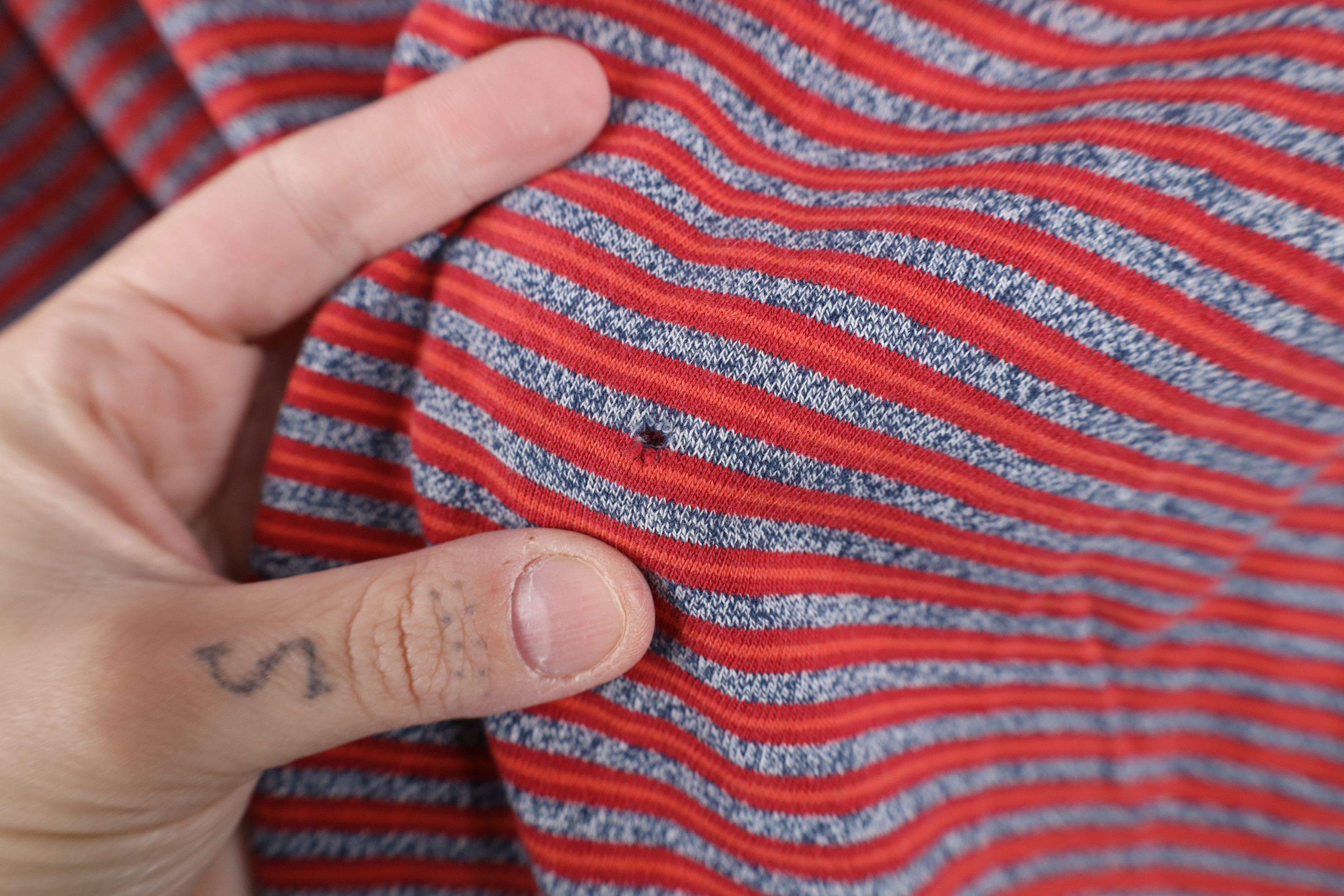 Levi's Vintage 90s Levis Baggy Fit Short Sleeve Henley T-Shirt Size US XL / EU 56 / 4 - 5 Thumbnail