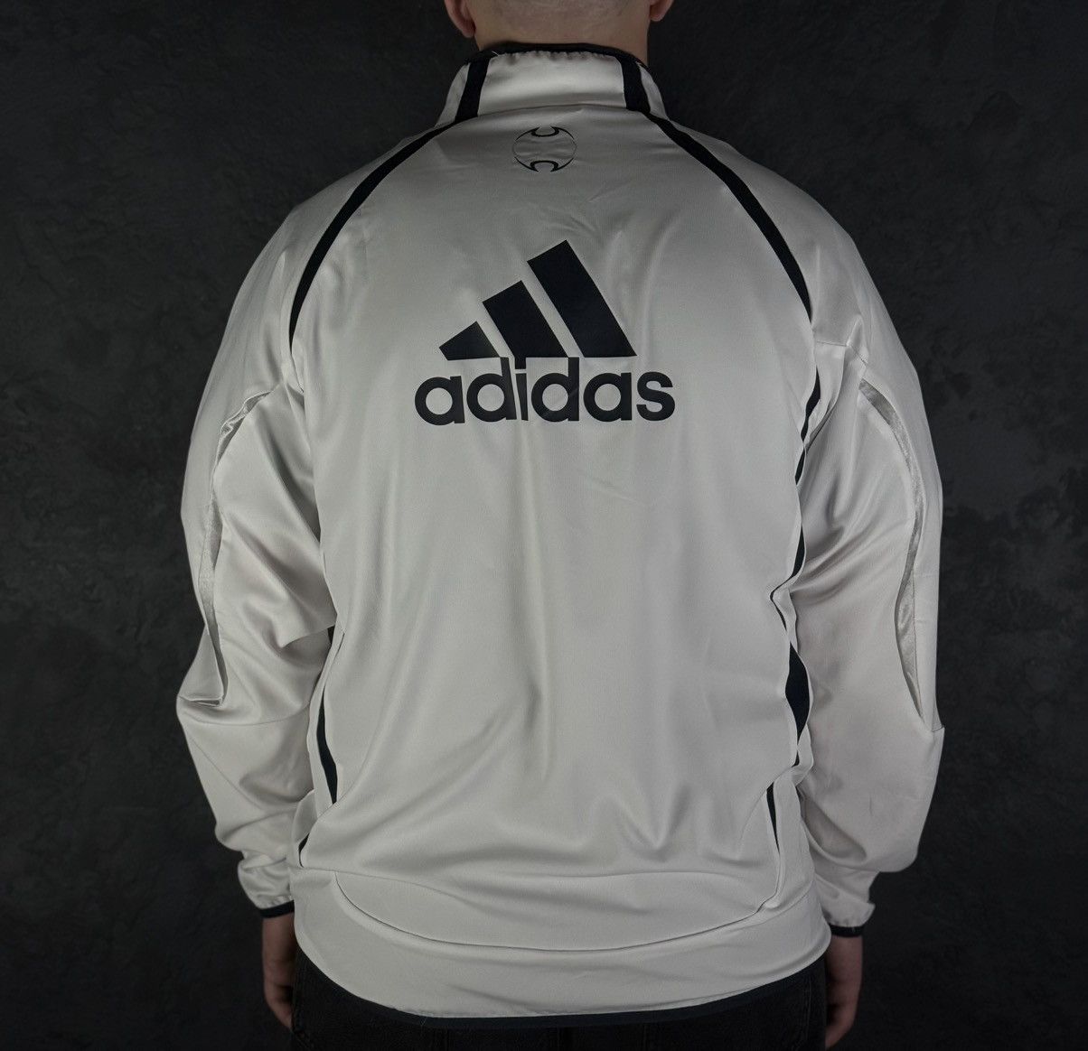 Vintage Vintage Adidas Real Madrid Track Jacket Size US L / EU 52-54 / 3 - 2 Thumbnail