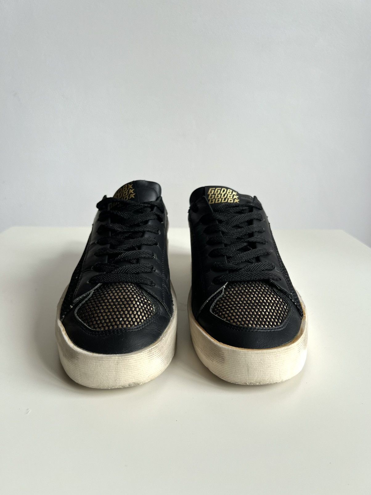 Golden Goose Golden Goose Stardan Black Leather/Mesh Gold Sneakers Size US 8 / IT 38 - 5 Thumbnail