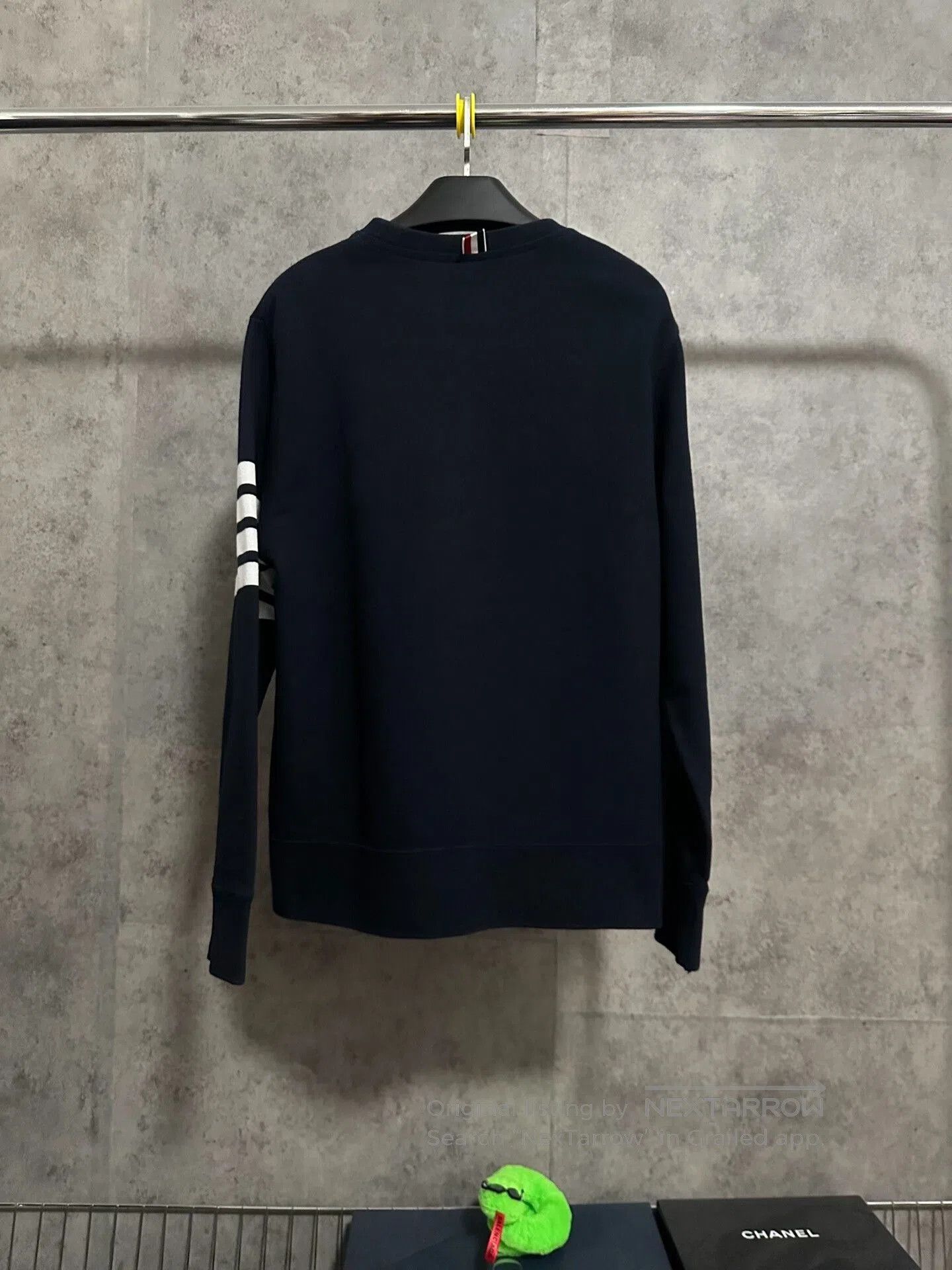 Thom Browne thom browne classic navy crewneck sweatshirt. Size US XL / EU 56 / 4 - 5 Thumbnail