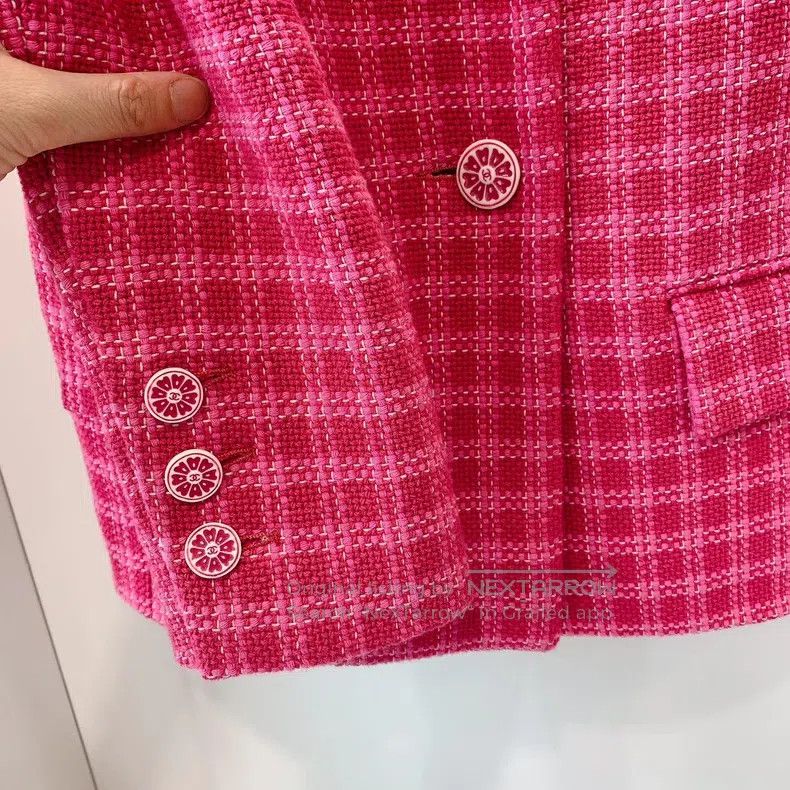 Chanel Chanel Rose-red plaid epaulette coat Size XS / US 0-2 / IT 36-38 - 7 Thumbnail