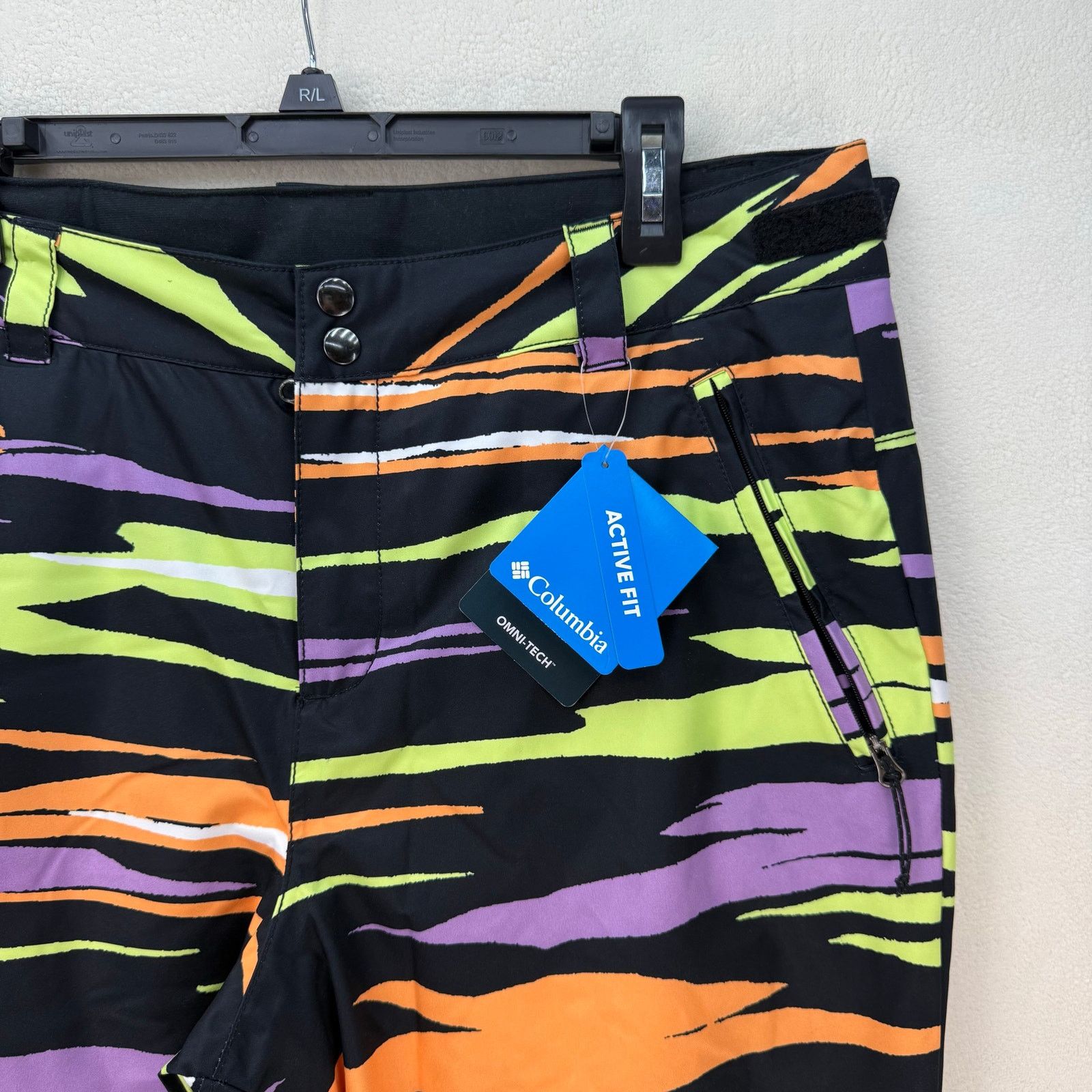 Columbia COLUMBIA WOMEN'S MEDIUM OMNI-TECH INSULATED BREATHABLE SNOW Size 33" - 2 Thumbnail