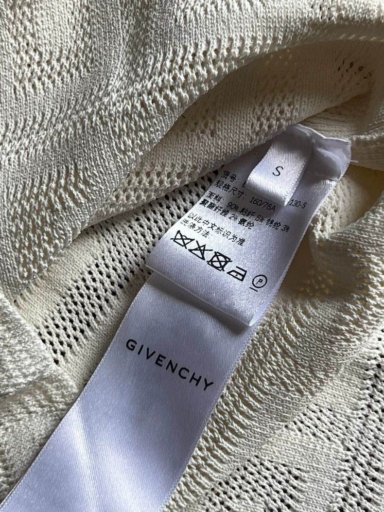 Givenchy Givenchy 4G knitted S size, with huge elasticity, hoodie 25 Size US S / EU 44-46 / 1 - 3 Thumbnail