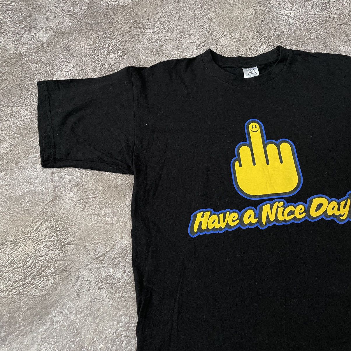 Vintage Vintage Y2K ADULT DAY FUCK MIDDLE FINGER M Size US M / EU 48-50 / 2 - 2 Thumbnail