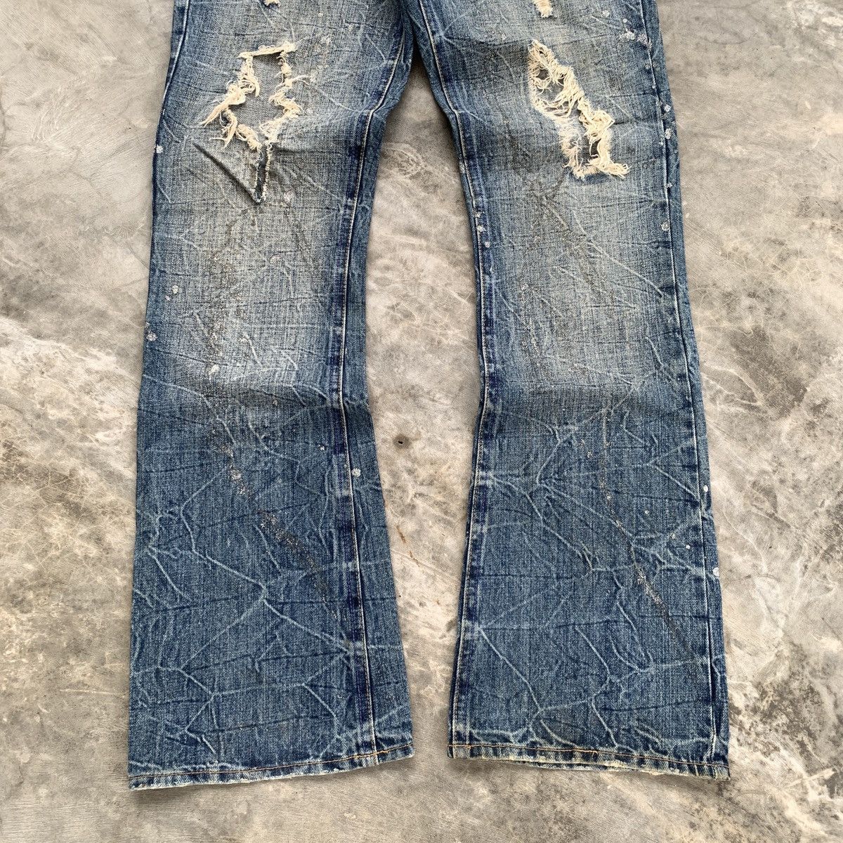 Le Grande Bleu (L.G.B.) Crazy Midas Glitter Paint Splatter ifsix LGB Flared Jeans Size US 31 - 2 Thumbnail