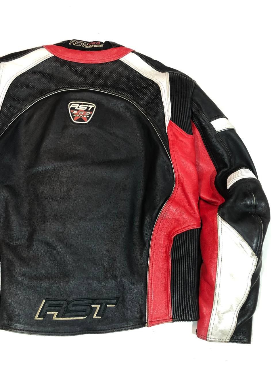 Other RST Pro Series Moto Leather Jacket Racing Vintage Size US XL / EU 56 / 4 - 13 Thumbnail