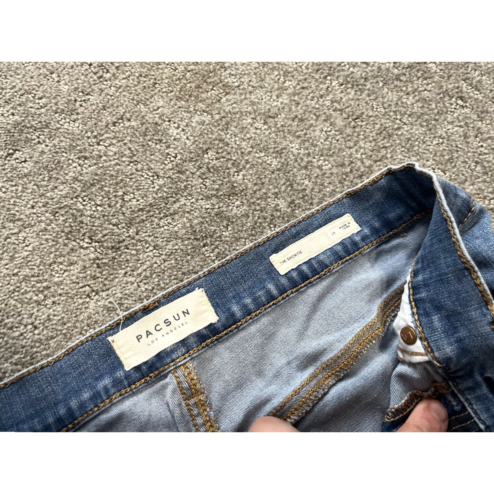 Pacsun VINTAGE PacSun Shorts Womens 29 Blue Jean Denim Chino Distressed Super Stretch Shortie Size 29" - 3 Thumbnail