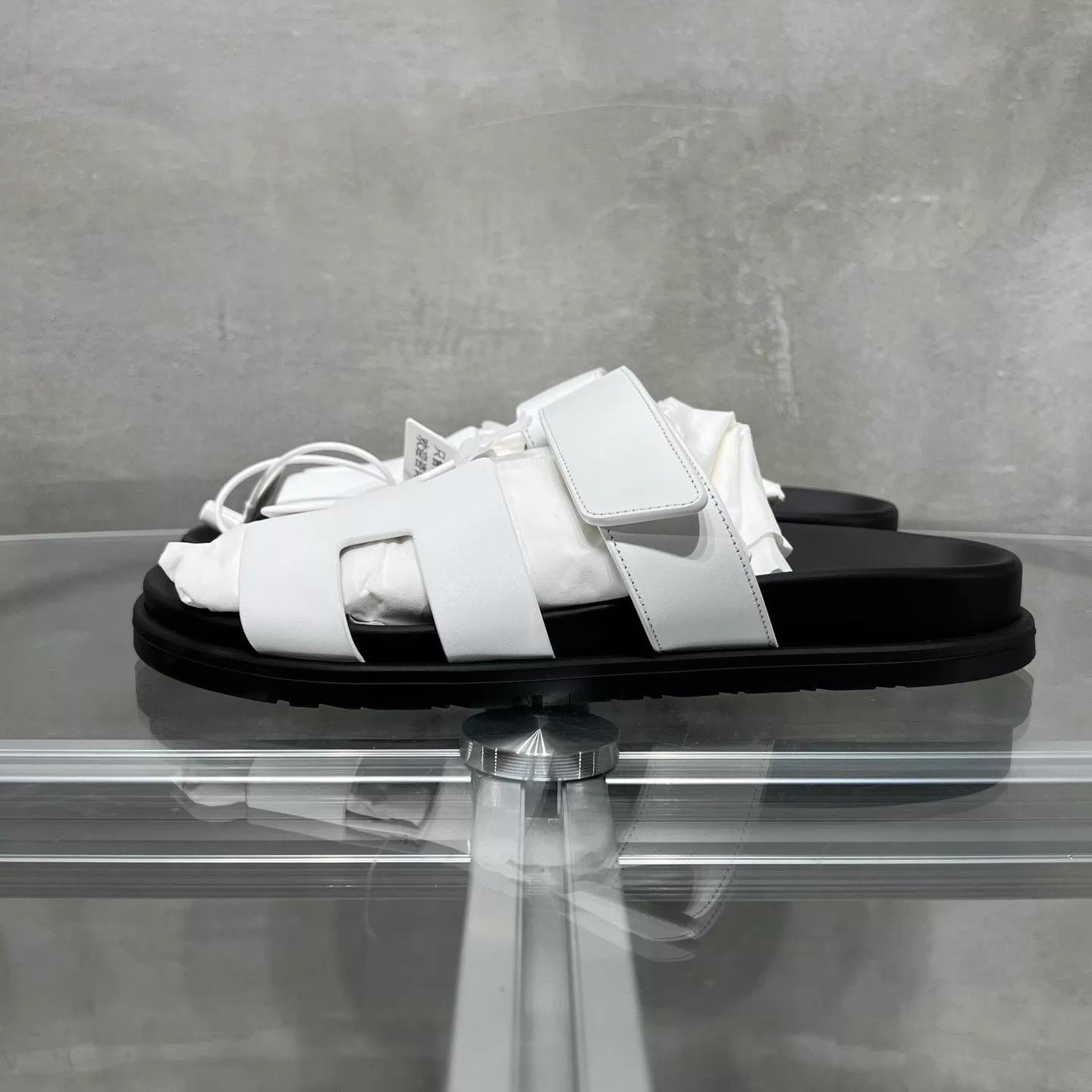 Hermes HERMES Chyper Slippers Black & White Size 37 Size US 6.5 / IT 36.5 - 3 Thumbnail