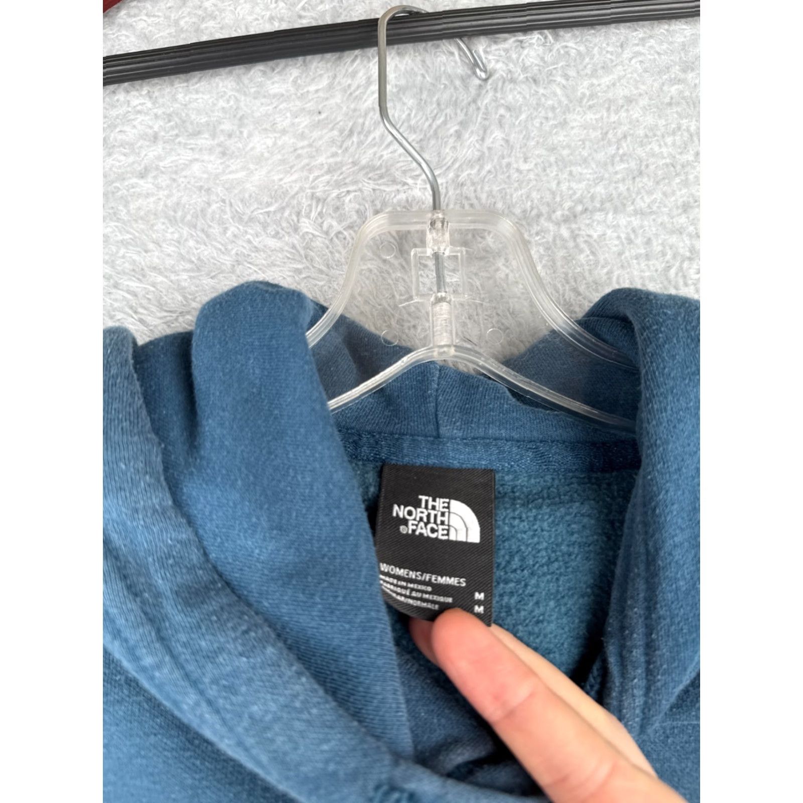 The North Face The North Face Hoodie Womens Medium Blue Pullover Jersey Cotton Outdoor Long Sleeve Size M / US 6-8 / IT 42-44 - 7 Thumbnail