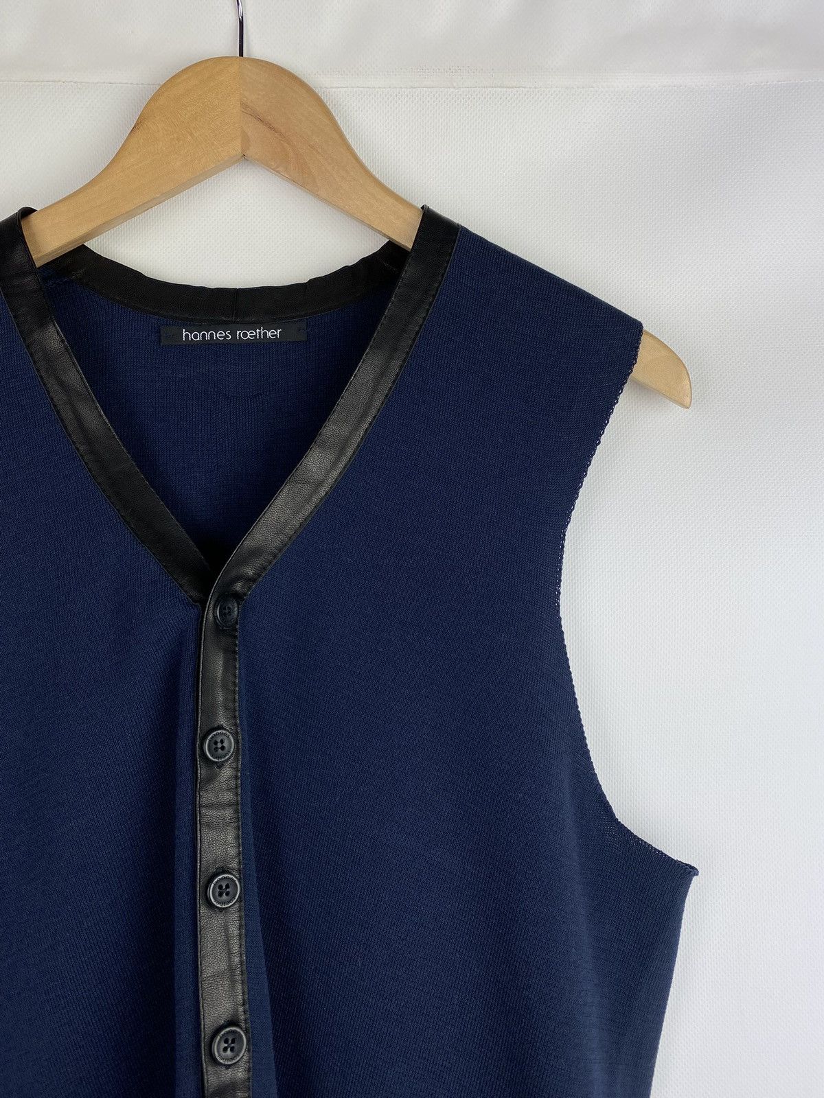 hannes roether Hannes Roether men’s avant-garde vest gilet size L Size US L / EU 52-54 / 3 - 6 Thumbnail