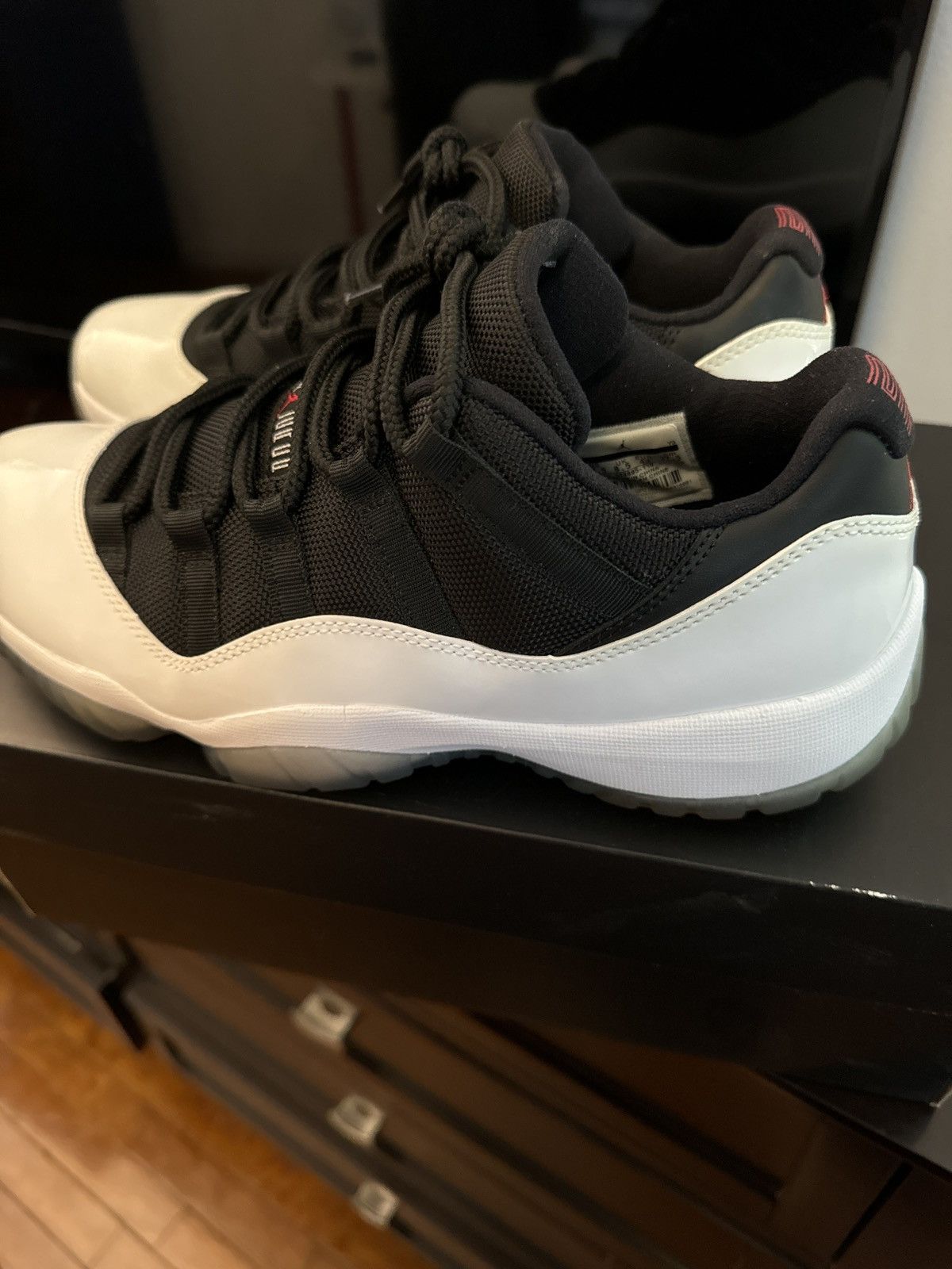 Jordan Brand Jordan 11 Retro Low Size US 9.5 / EU 42-43 - 9 Thumbnail