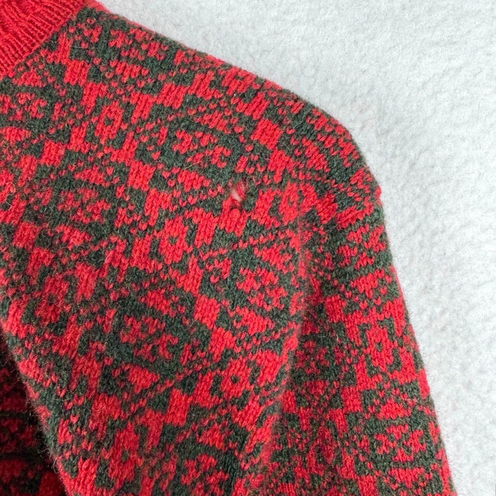 Vintage VINTAGE Woolrich Woman S/M Wool Knit Fair Isle AOP Sheep Sweater Red Size S / US 4 / IT 40 - 4 Thumbnail