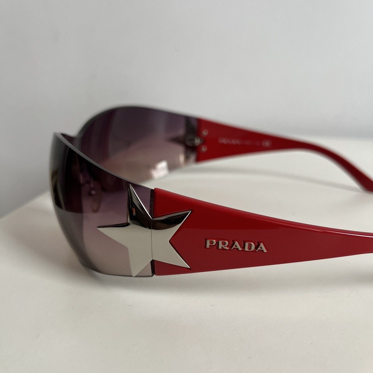 Prada FREE SHIP! 2000s Prada Chrome Star Red Sunglasses Size ONE SIZE - 7 Thumbnail