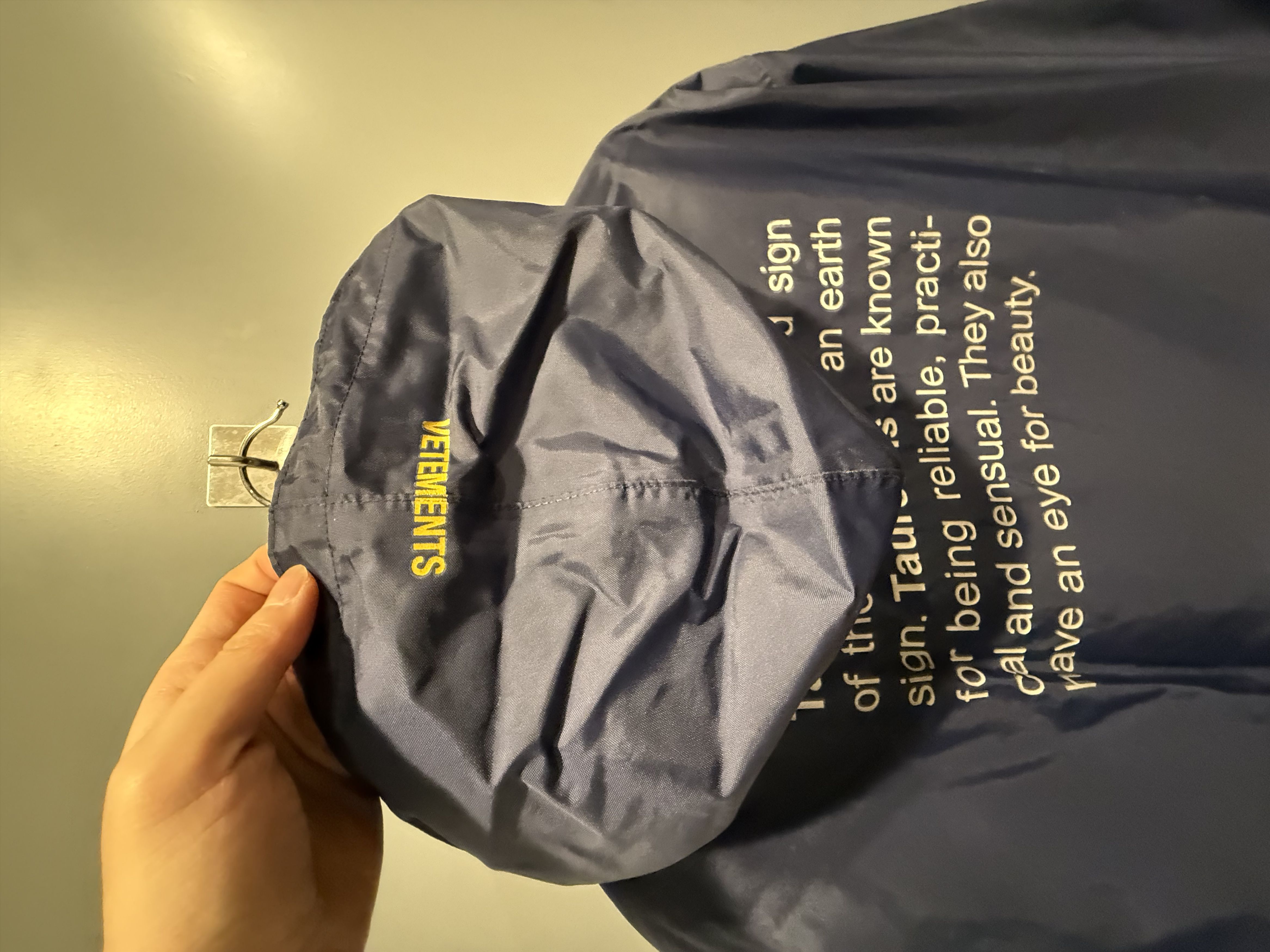 Vetements Vetemetns 2018 Taurus Parka Size US L / EU 52-54 / 3 - 5 Thumbnail