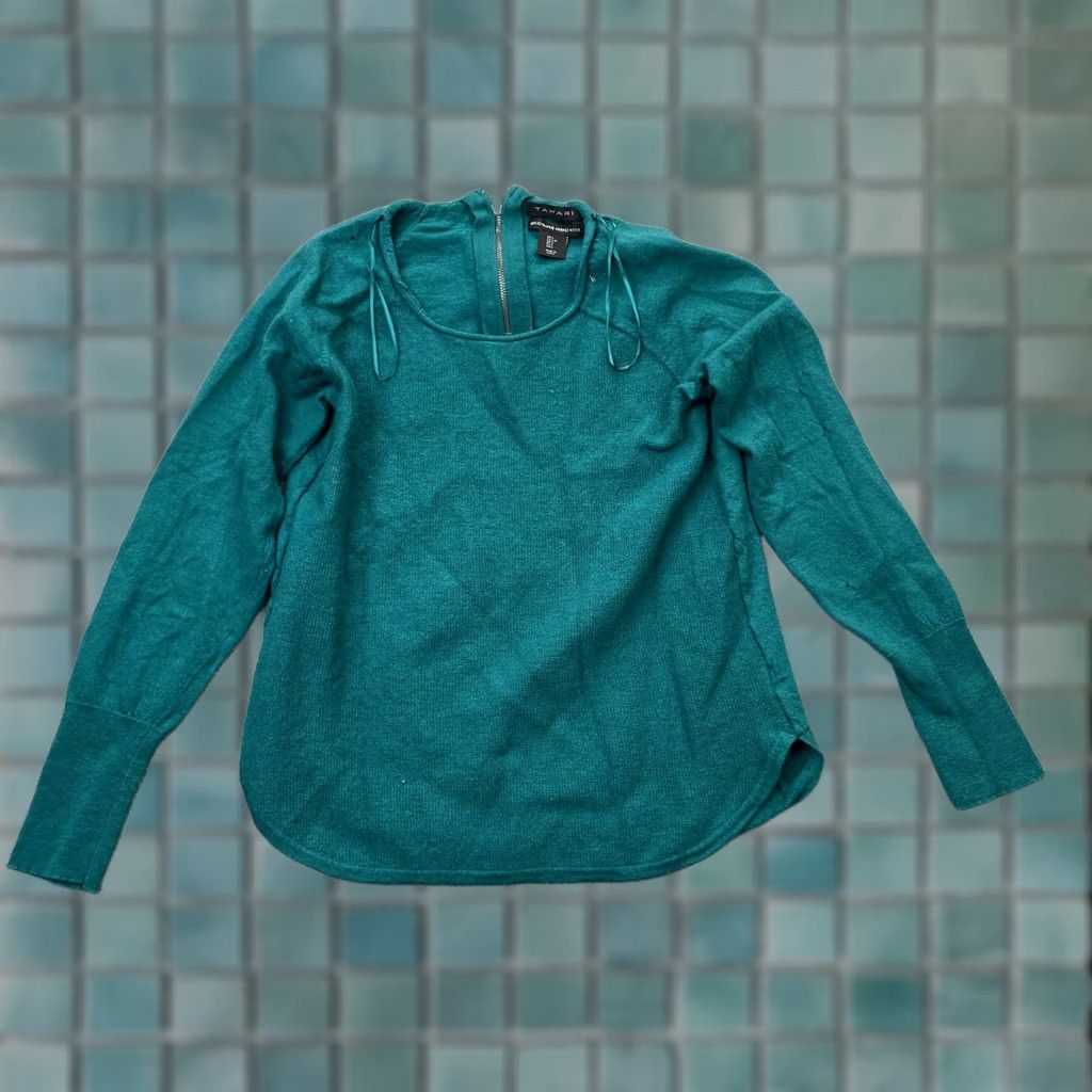 Vintage Tahari Sweater Womens L Blue Extrafine Merino Wool Knit Round Neck Back Zip Size L / US 10 / IT 46 - 1 Thumbnail