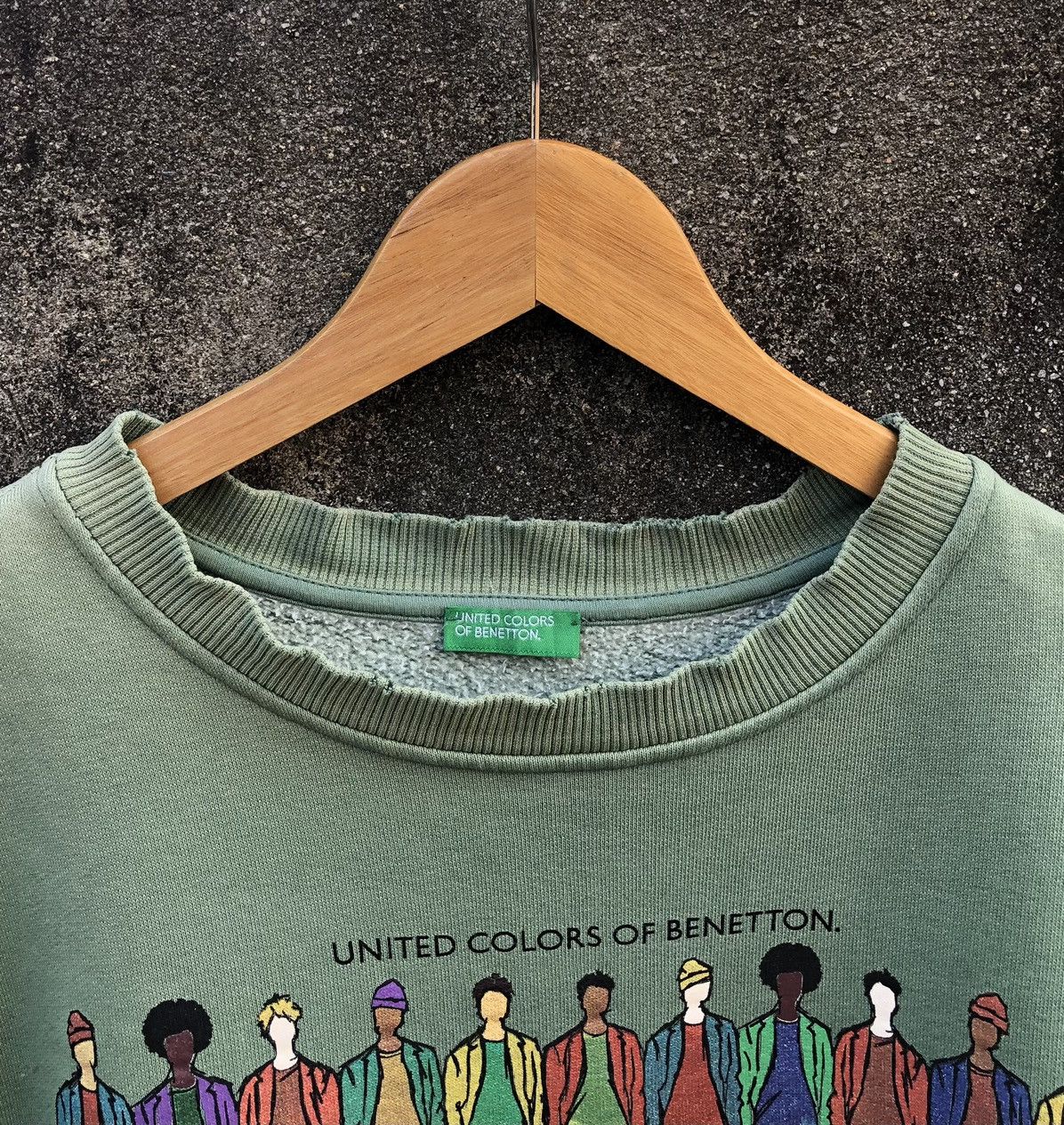 Vintage VTG THRASHED United Colours Of Benetton Crewneck Sweatshirt Size US S / EU 44-46 / 1 - 12 Thumbnail