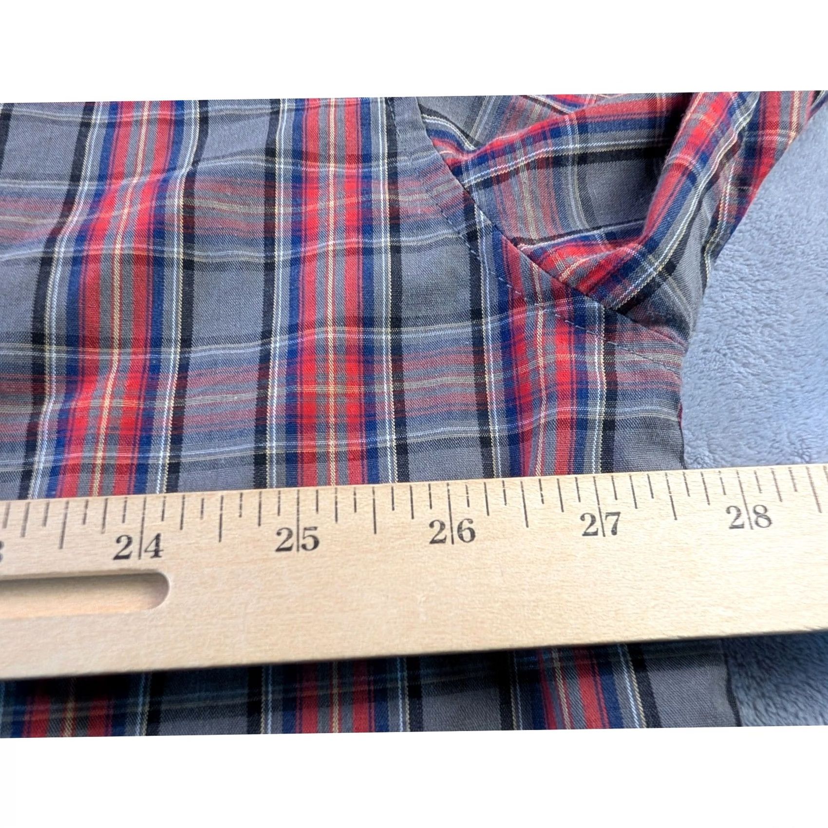 Rocawear Rocawear Classic Button-Up Shirt Multicolor Plaid 4XBig & Tall Mens Long Sleeve Collared Elbow Patches Pockets Hip Hop Casual Shirt Size US XXL / EU 58 / 5 - 7 Thumbnail