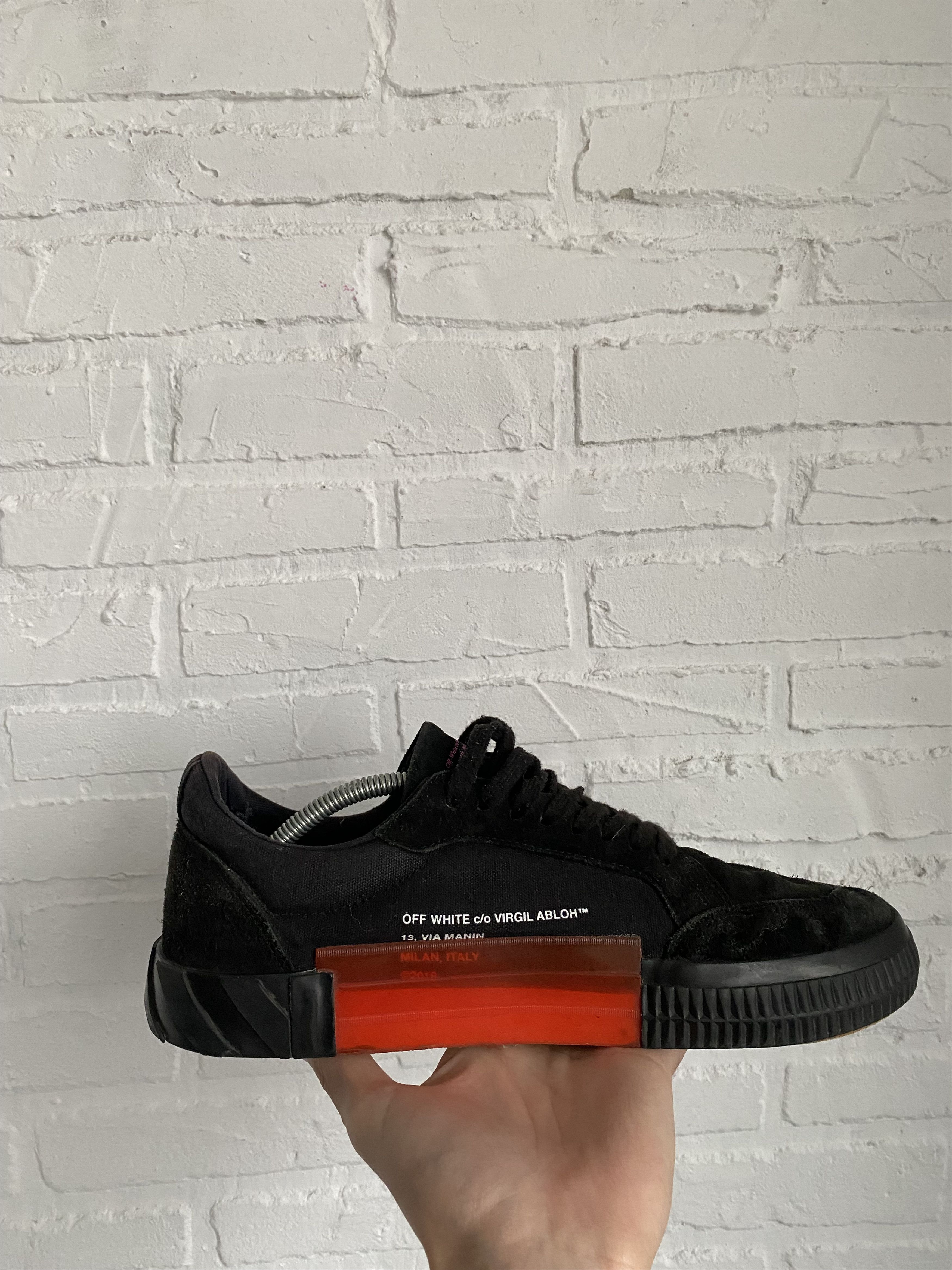 Off-White Off White suede leather black vulcanized sneakers Size US 10 / EU 43 - 1 Thumbnail