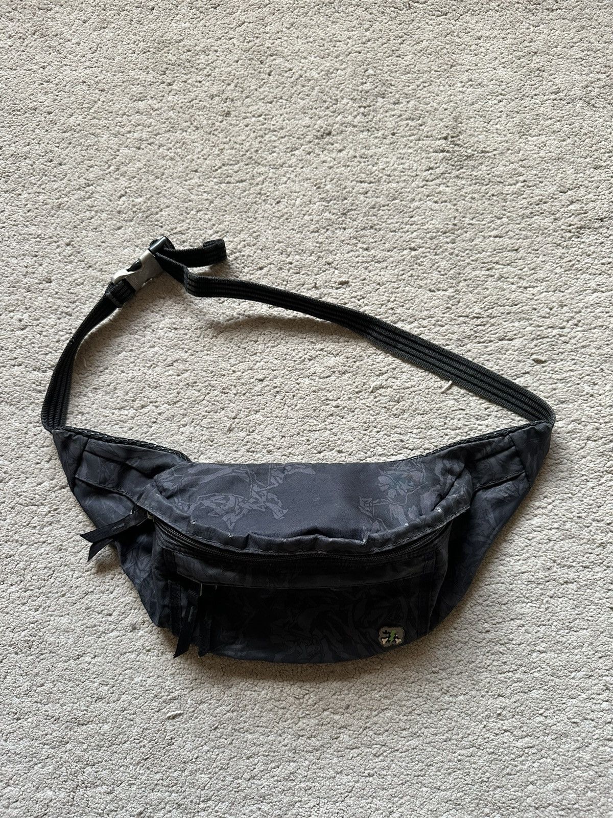 Undercover SS2001 Chaotic Discord Waist / Sling Bag Size ONE SIZE - 7 Thumbnail