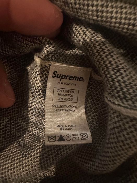 Supreme Supreme Newsprint Sweater | Grailed