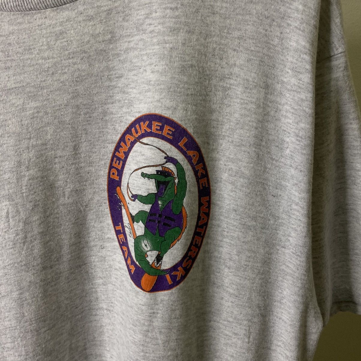 Vintage Vintage 1990s Pewaukee Lake Waterski Team Tee Size US L / EU 52-54 / 3 - 7 Thumbnail