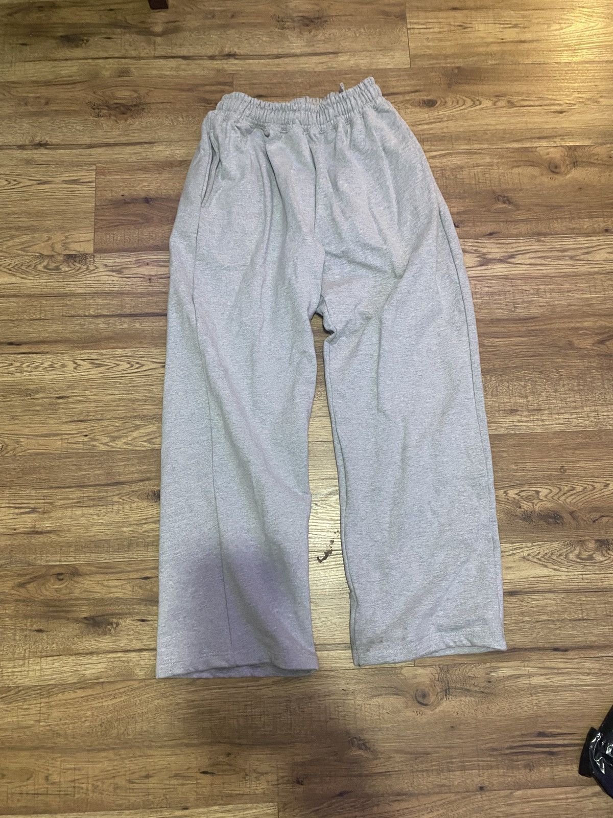 Other Gray baggy sweatpants Size US 34 / EU 50 - 1 Thumbnail
