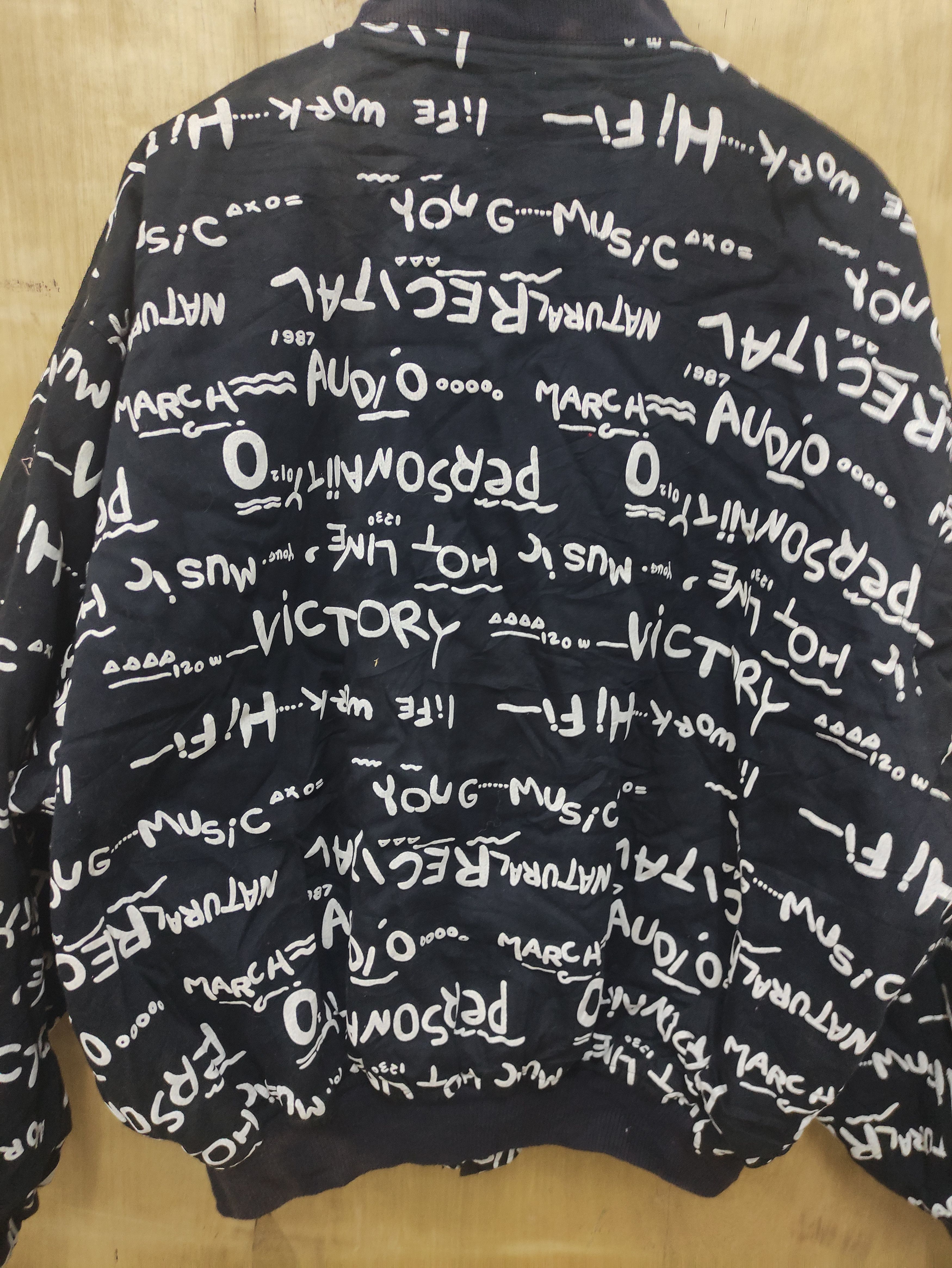 Japanese Brand × Vintage RARE🔥GRAFFITI FULL PRINT JACKET BAGGY STYLE Size US M / EU 48-50 / 2 - 6 Thumbnail