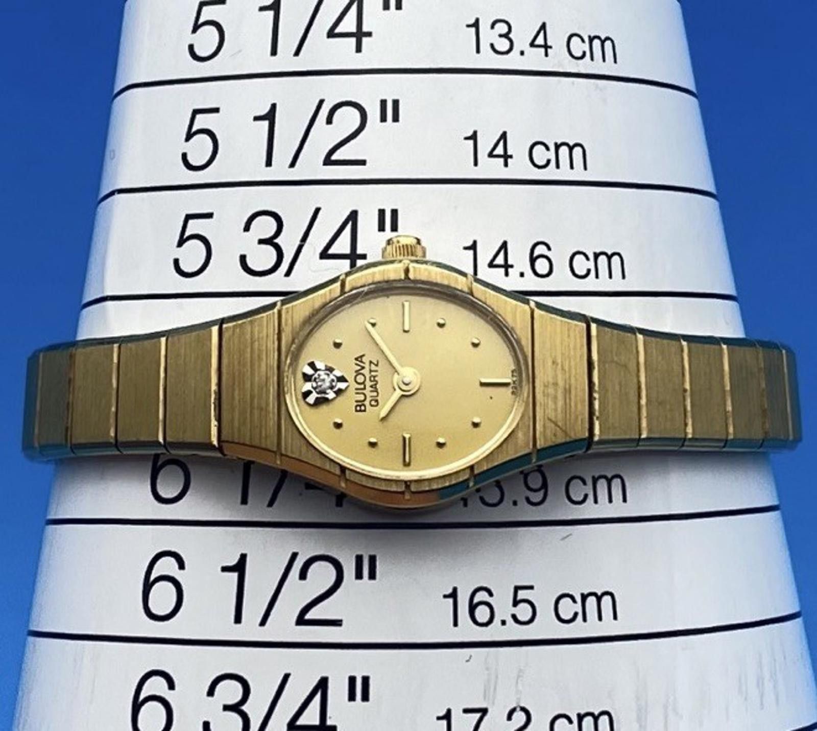 Bulova Vintage Bulova Diamond Dial Ladies Watch 1988 GoldTone 92K75 Size ONE SIZE - 1 Thumbnail