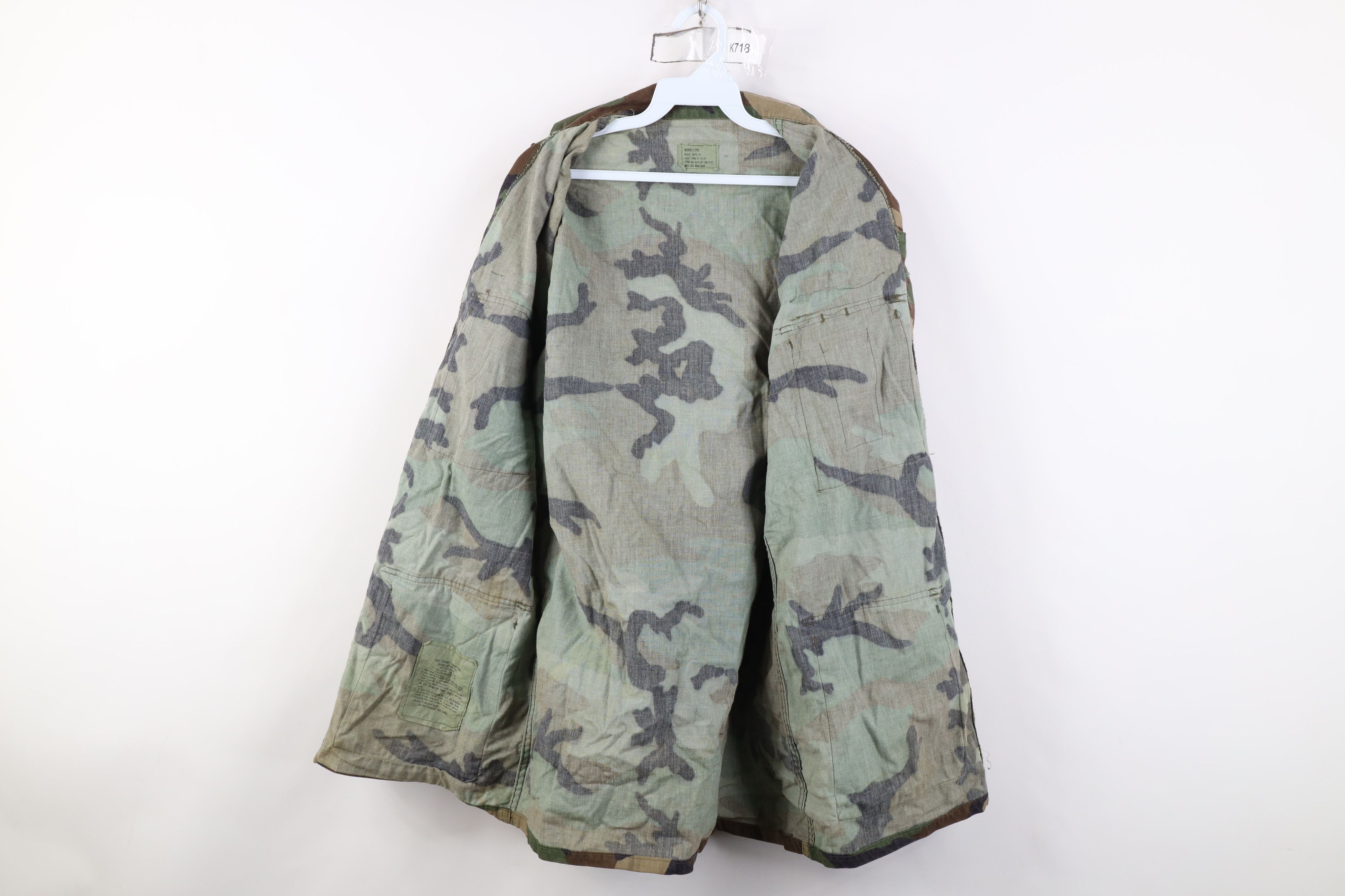 Vintage Vintage 80s USGI Woodland Camouflage Combat Coat Jacket USA Size US M / EU 48-50 / 2 - 10 Thumbnail