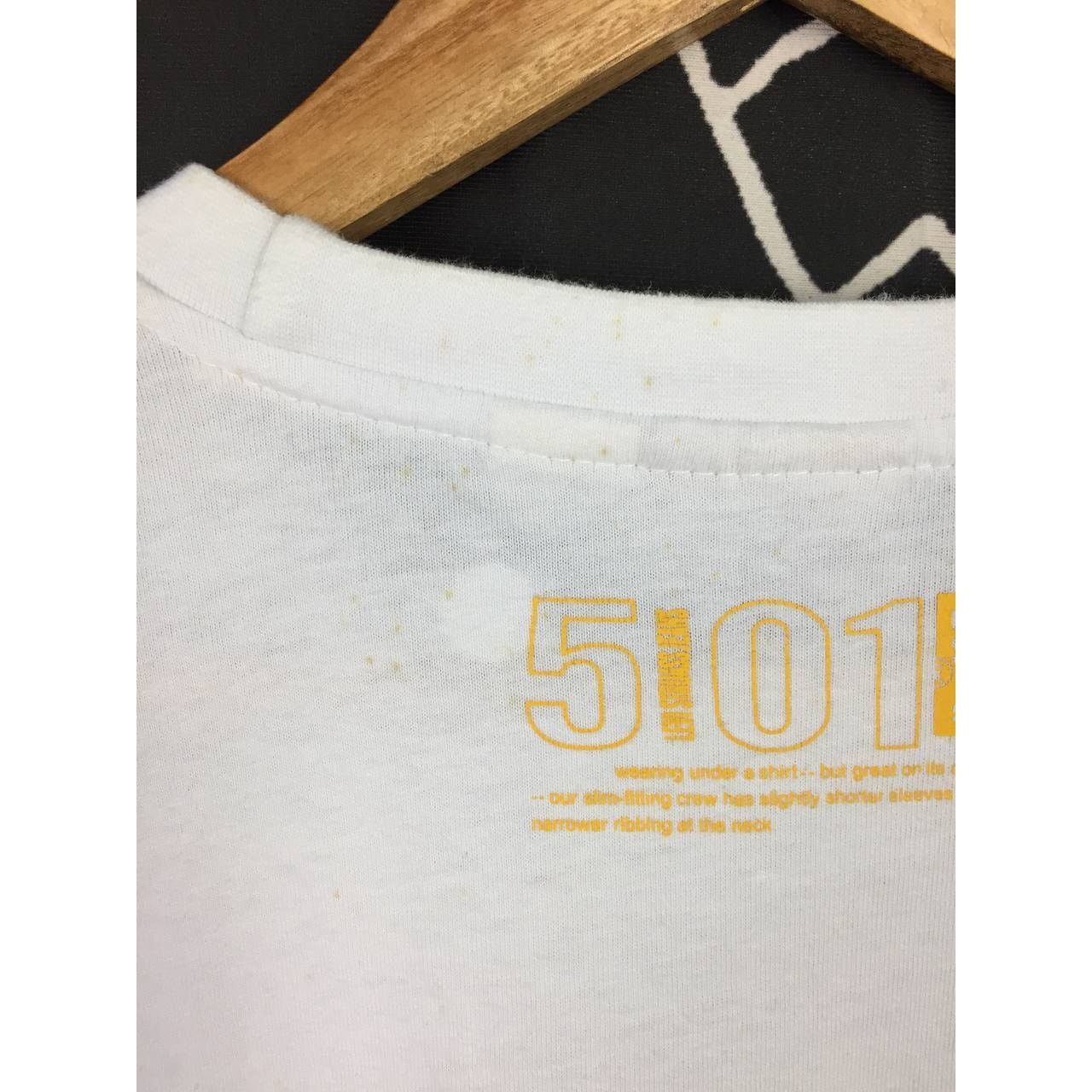 Levi's × Vintage Levi's 501 Shoe Illustration Streetwear Casual Tee Size US L / EU 52-54 / 3 - 14 Thumbnail