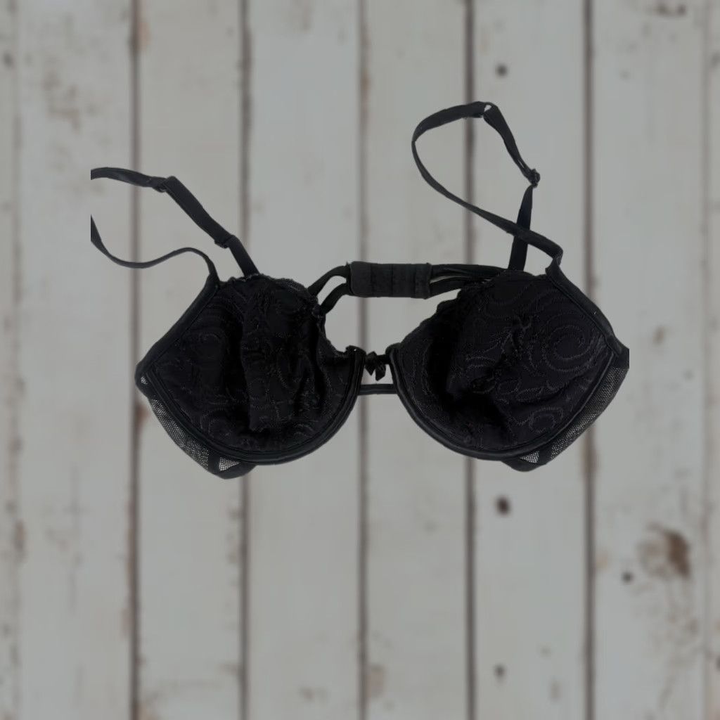 Vintage Vassarette Black Lightly Lined Lace Bra 36C Womens Underwire Floral 90s Sexy Size ONE SIZE - 1 Thumbnail