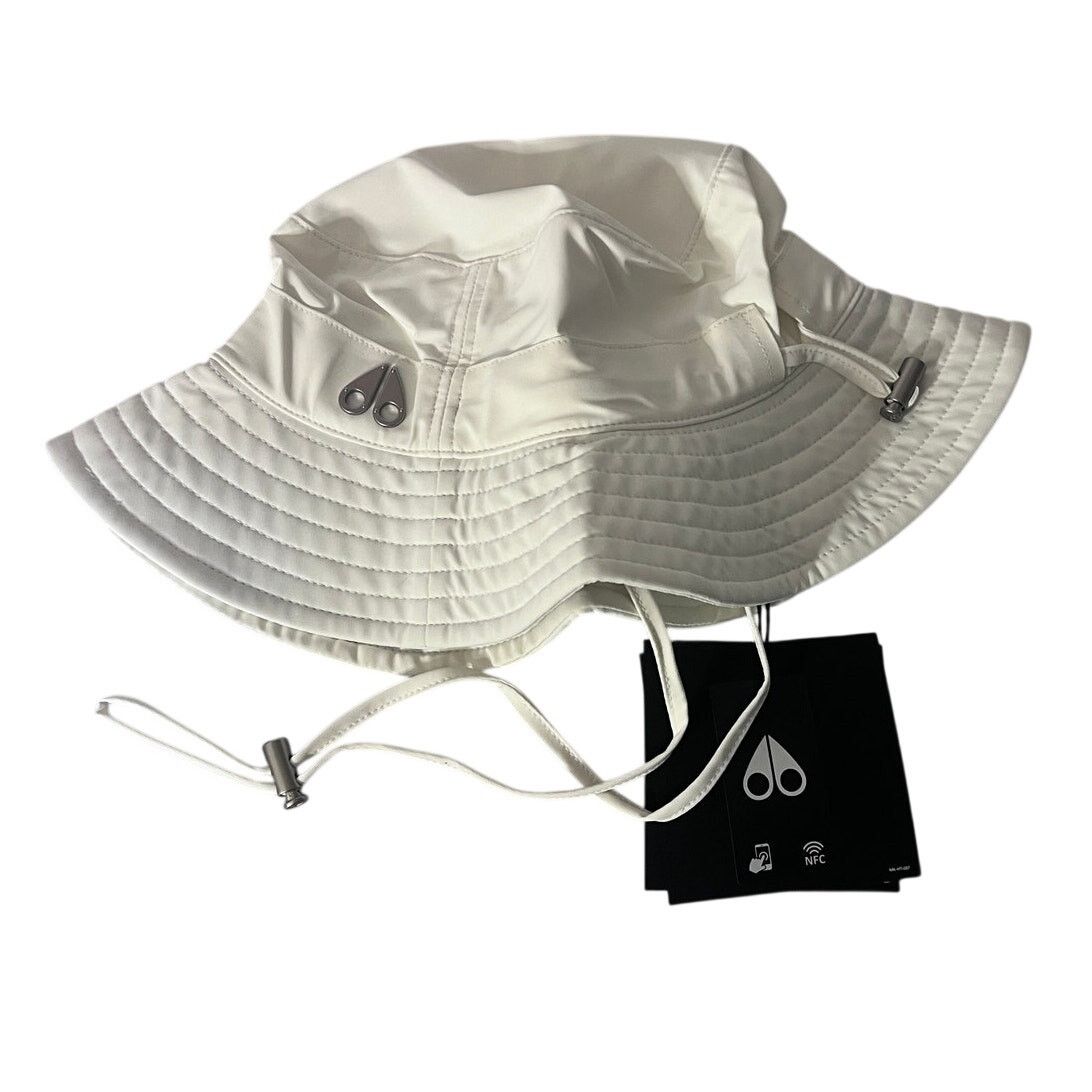 Moose Knuckles Parliament Bucket Hat White/Plaster OS - NWT
