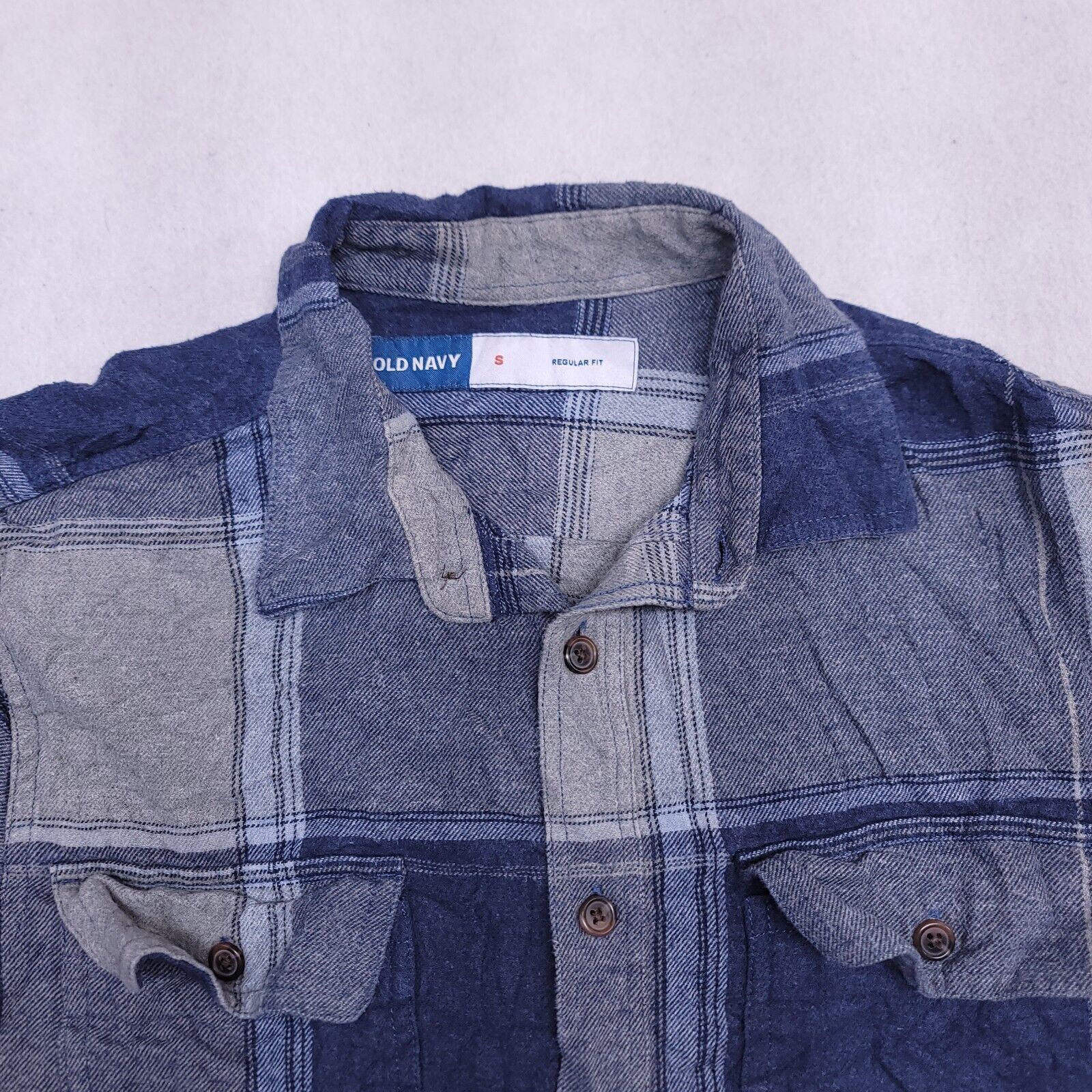 Old Navy Old Navy Buffalo Check Flannel Shirt Mens Size S Blue Gray Size US S / EU 44-46 / 1 - 1 Thumbnail
