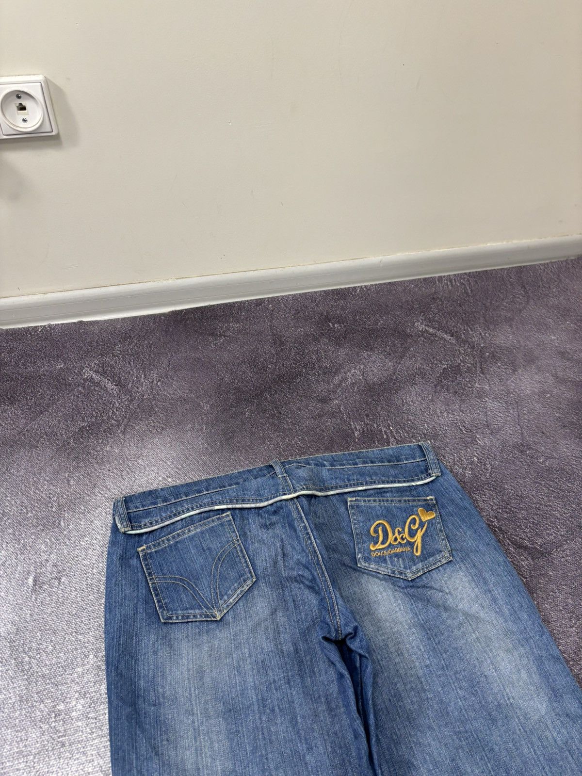 Dolce & Gabbana Vintage Dolce & Gabbana Women’s Embroidered Logo Denim Jeans Size 34" / US 12 / IT 48 - 6 Thumbnail