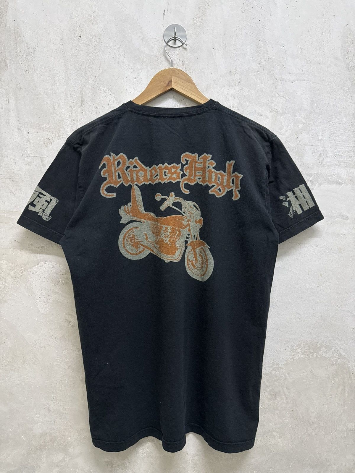 Harley Davidson 2000s Japan Riders High Skull Chopper Tees Size US M / EU 48-50 / 2 - 1 Thumbnail