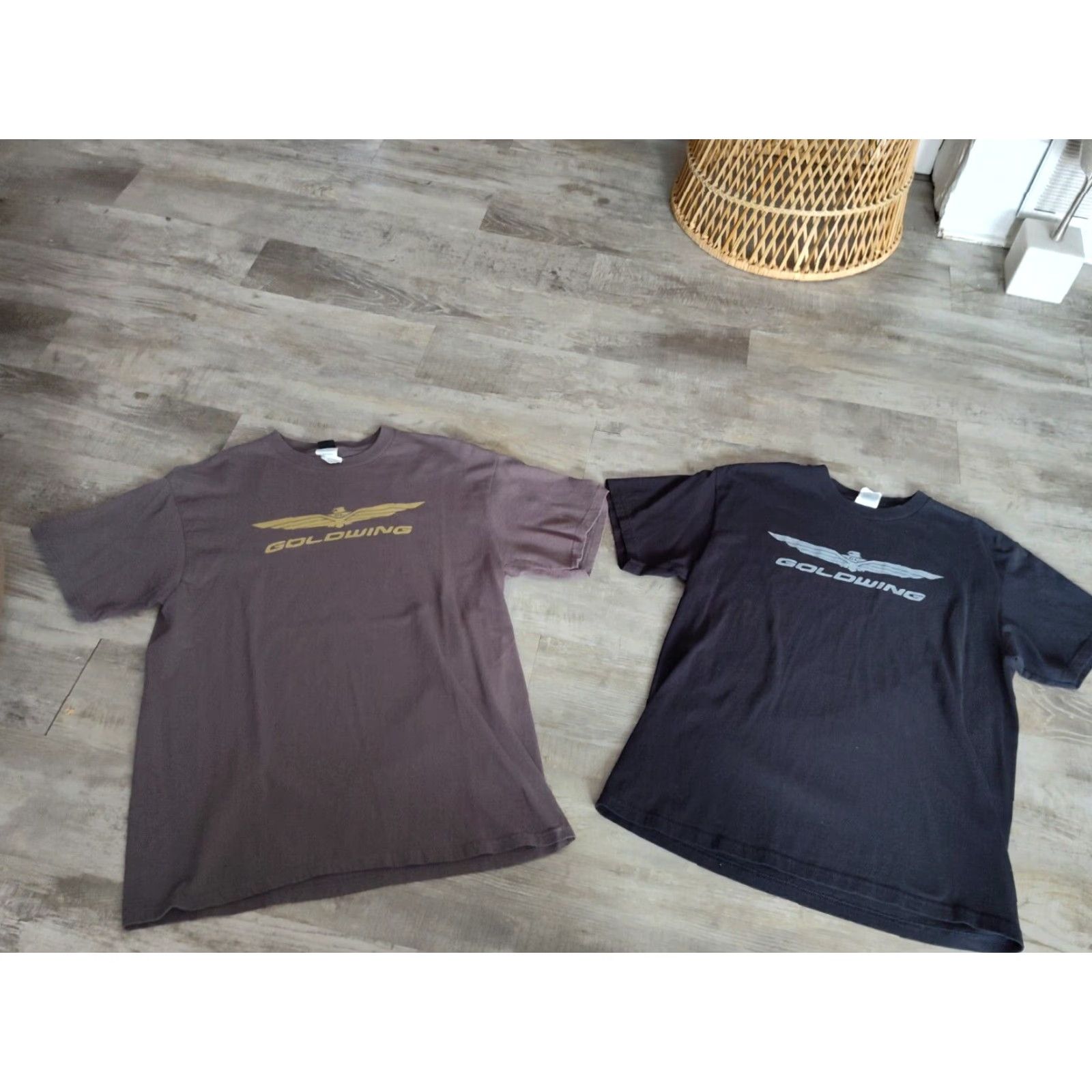 Honda VTG Honda Shirt Lot Of 2 Mens L Short Sleeve Black & Brown Logo Graphic Crew Neck T-Shirt 100% Cotton Size US L / EU 52-54 / 3 - 2 Thumbnail