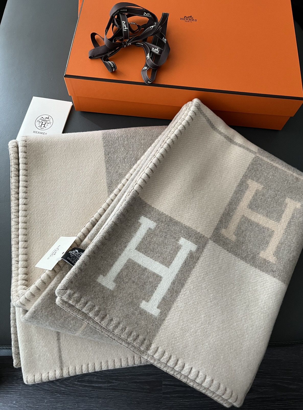 Hermes Giftable New Hermes Avalon Blanket Coco Chamomile Cashmere Size ONE SIZE - 10 Thumbnail