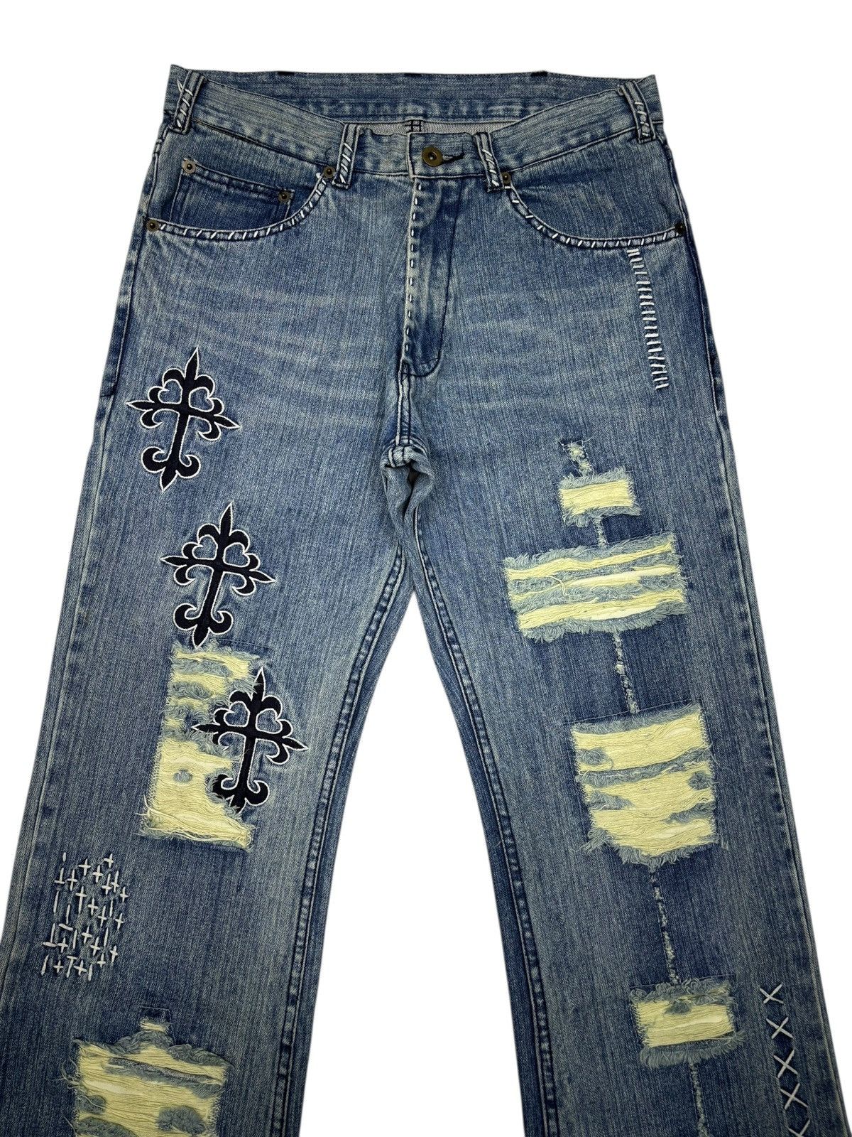 Acne Studios VINTAGE JAPANESE CROSS PATCHES CHROME HEART FLARE JEANS Size US 30 / EU 46 - 5 Thumbnail