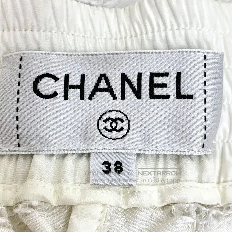 Chanel Chanel White Polyester Casual Pants for Women . Size 23" - 5 Thumbnail