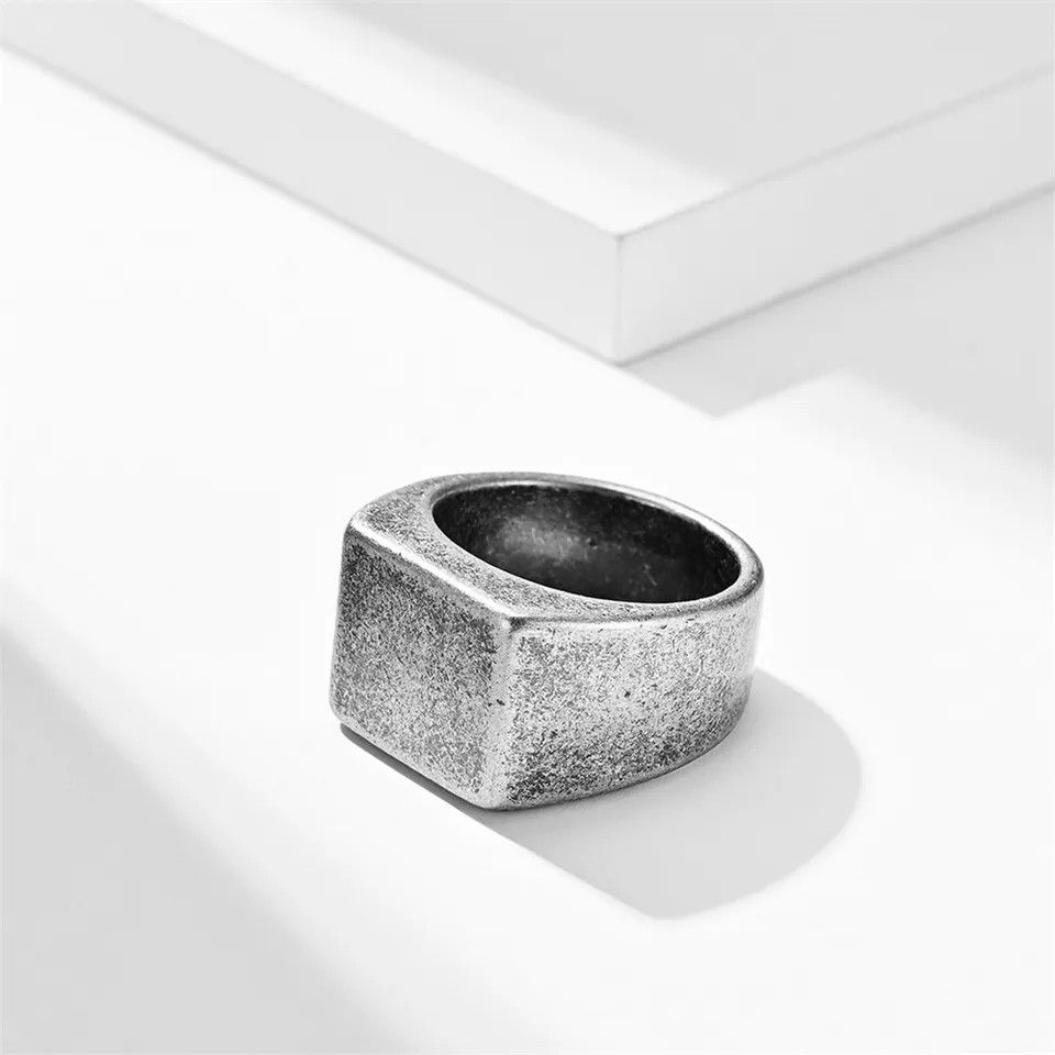Jewelry × Vintage Vintage Rockage Course Ring Size ONE SIZE - 2 Thumbnail