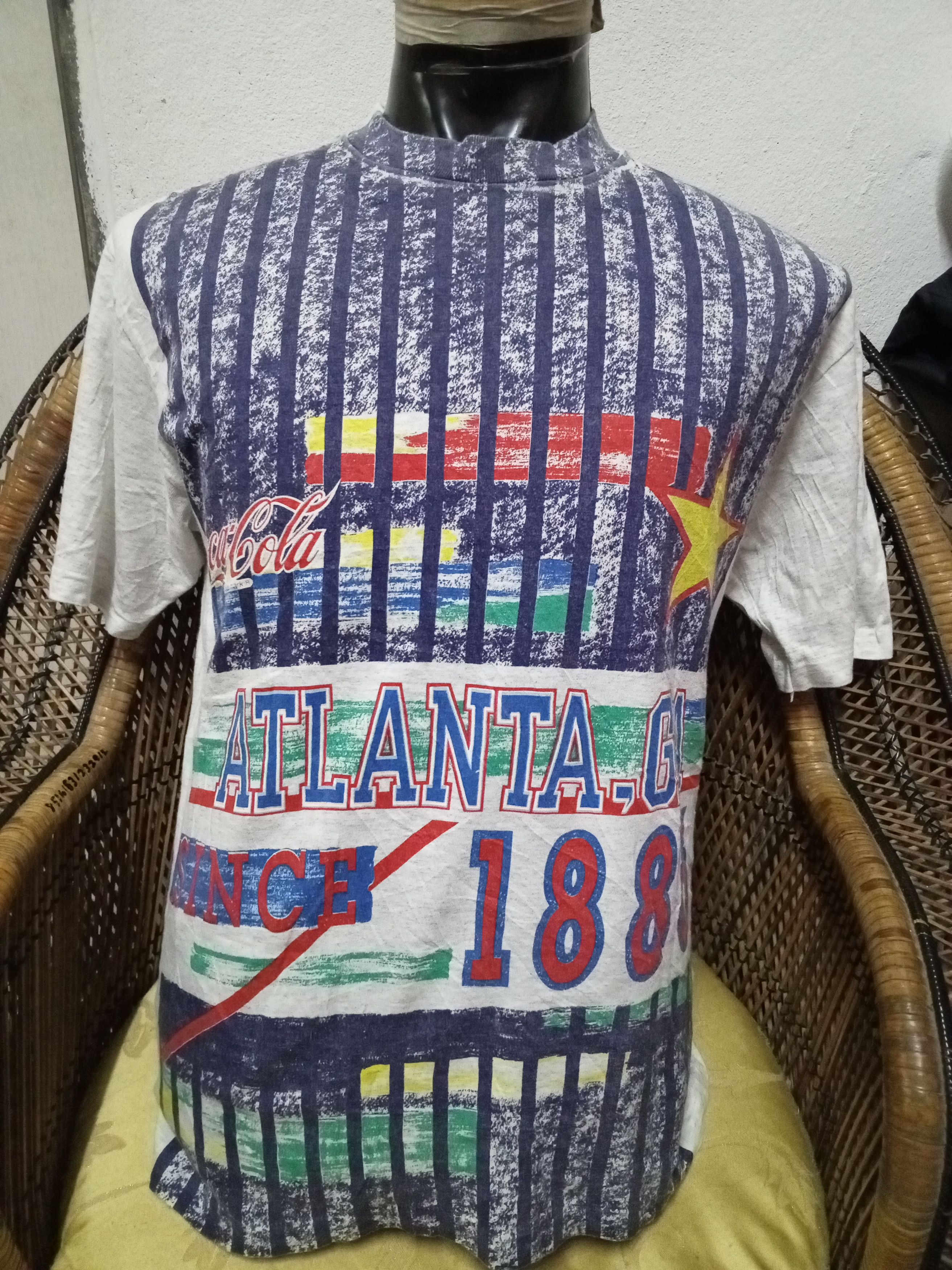Coca Cola × Vintage 🔥COCA-COLA VINTAGE 1993 FULLPRINT🔥 Size US L / EU 52-54 / 3 - 8 Thumbnail