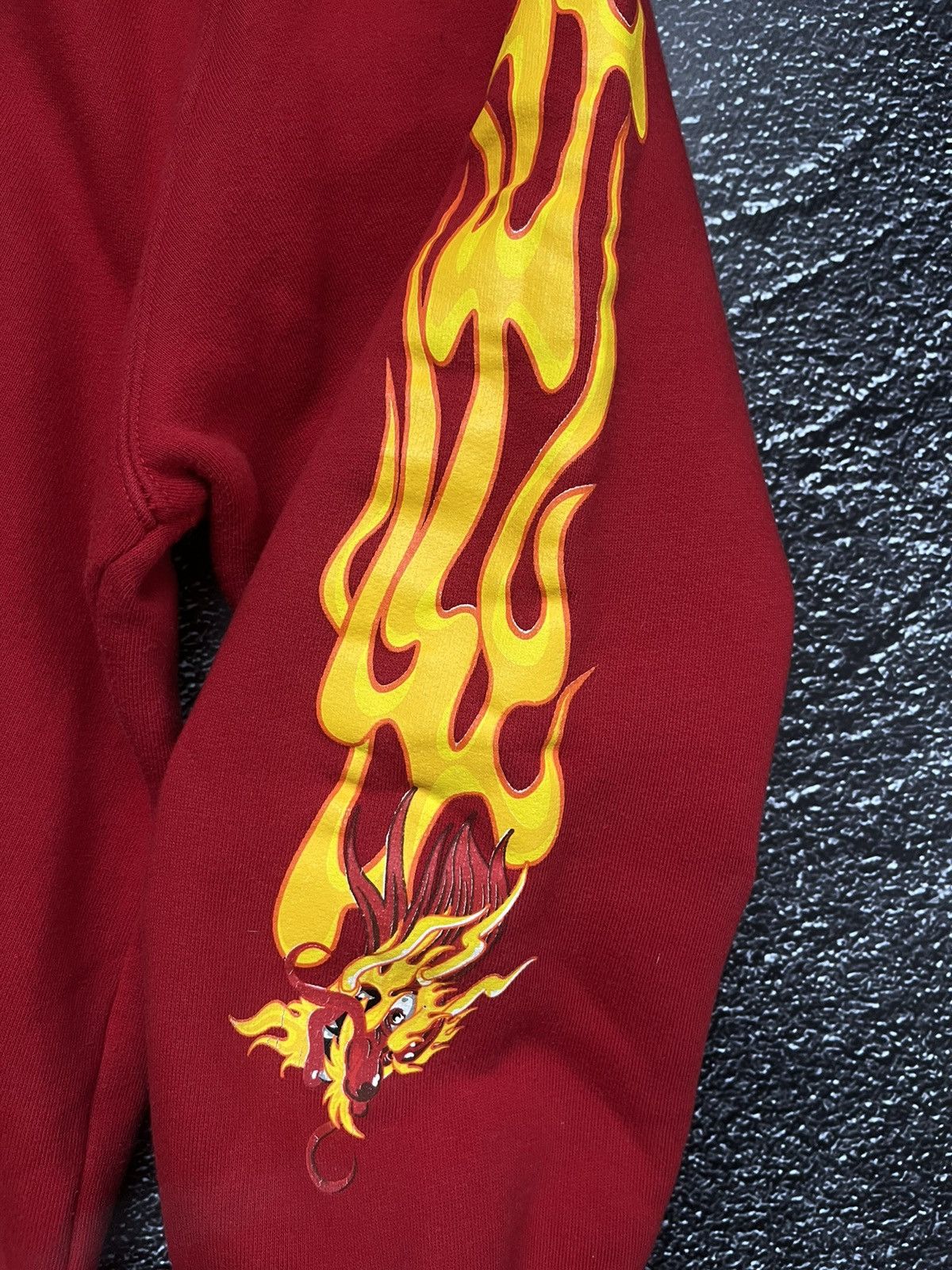 No Fear Crazy Vintage No Fear Flame Dragon Red Sweatshirt Rare SZ L Size US L / EU 52-54 / 3 - 12 Thumbnail