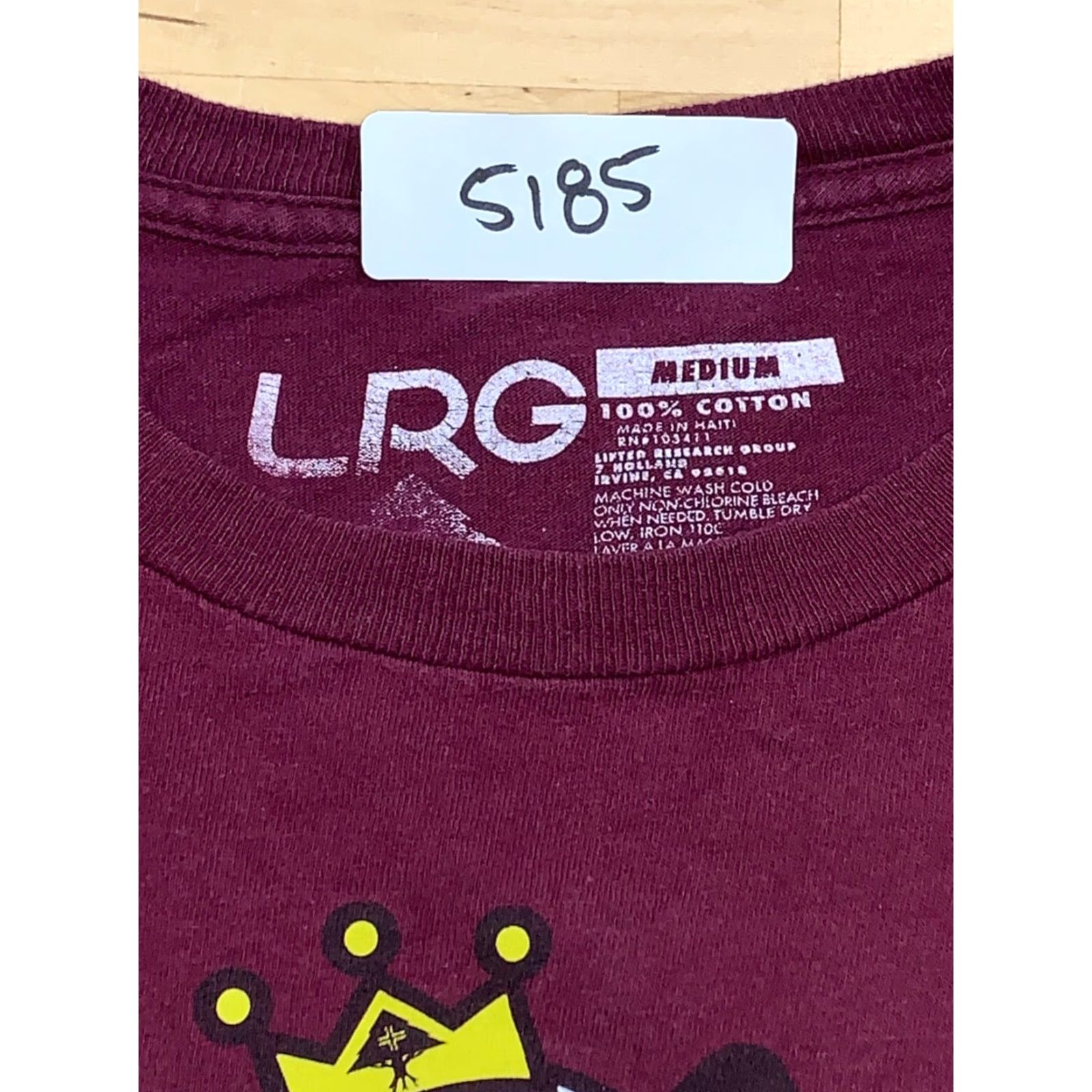 Vintage LRG T Shirt Panda Graphic Short Sleeve Crew Neck Medium Maroon Red Men Skateboarding 5185 Vintage No Graphic Print Yes Classic Regular Shirt Mens Size US M / EU 48-50 / 2 - 4 Thumbnail