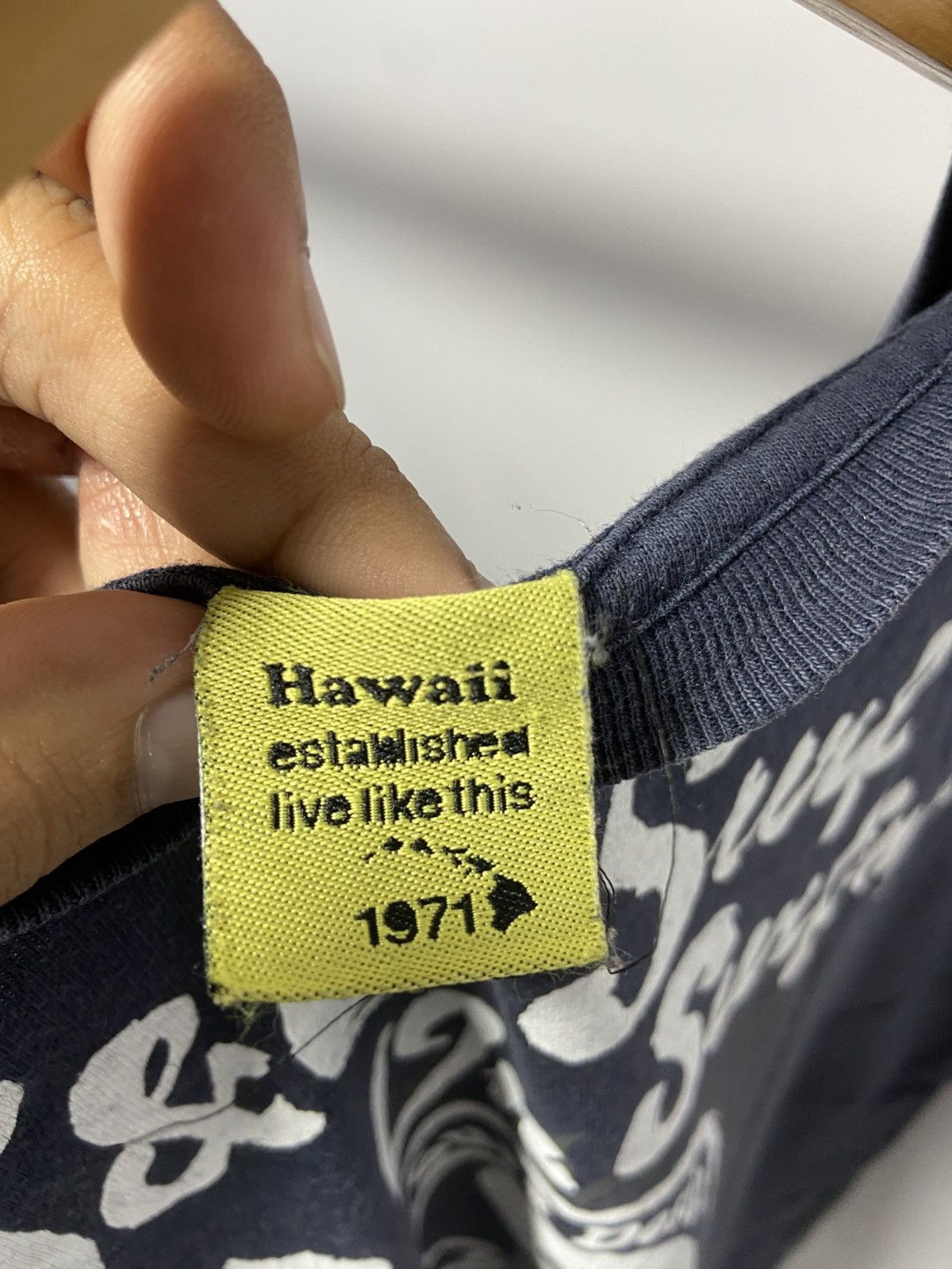 Japanese Brand Vintage T&C Surf Hawaii t shirt Size US M / EU 48-50 / 2 - 6 Thumbnail